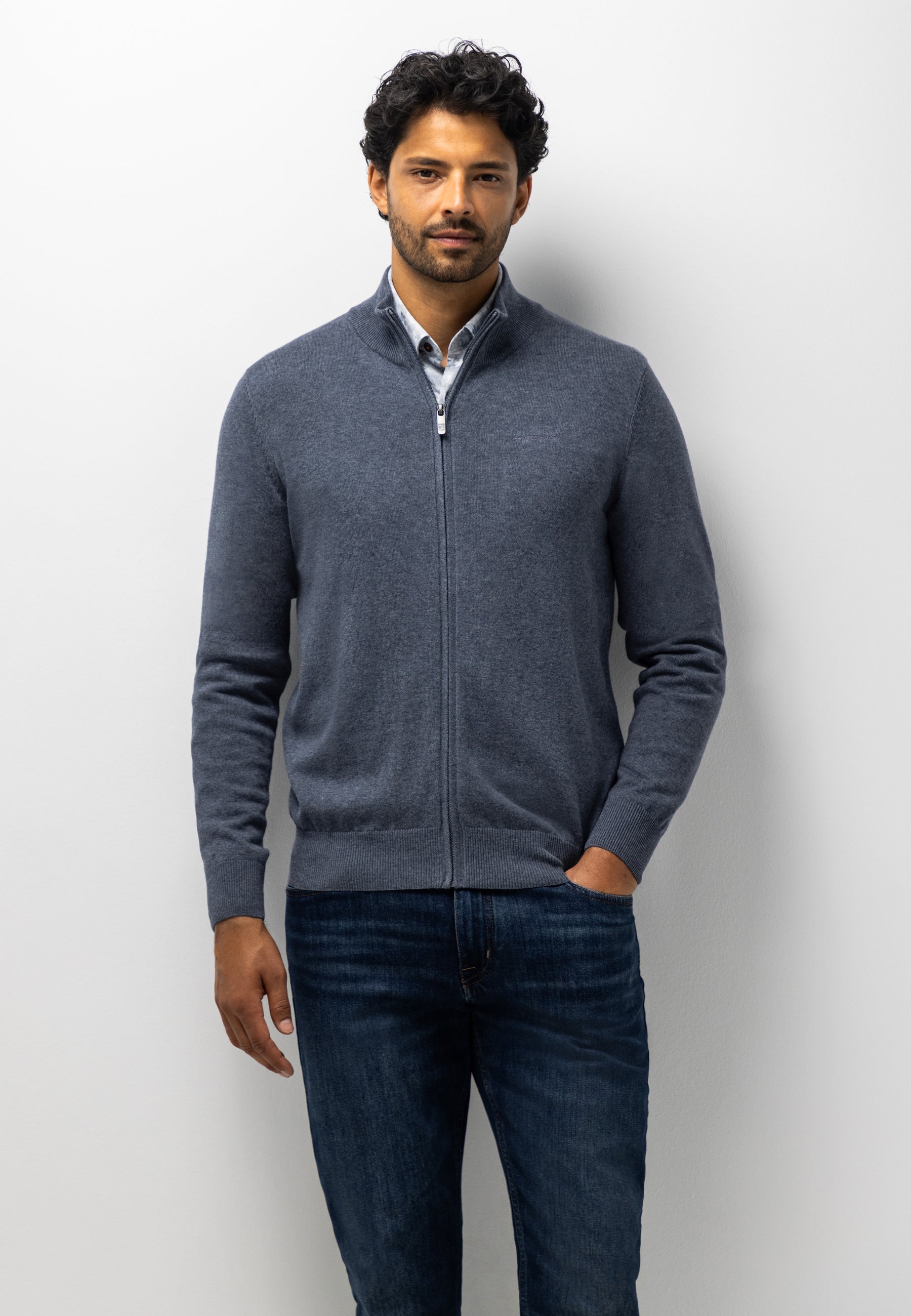 Cardigan en coton à maille fine