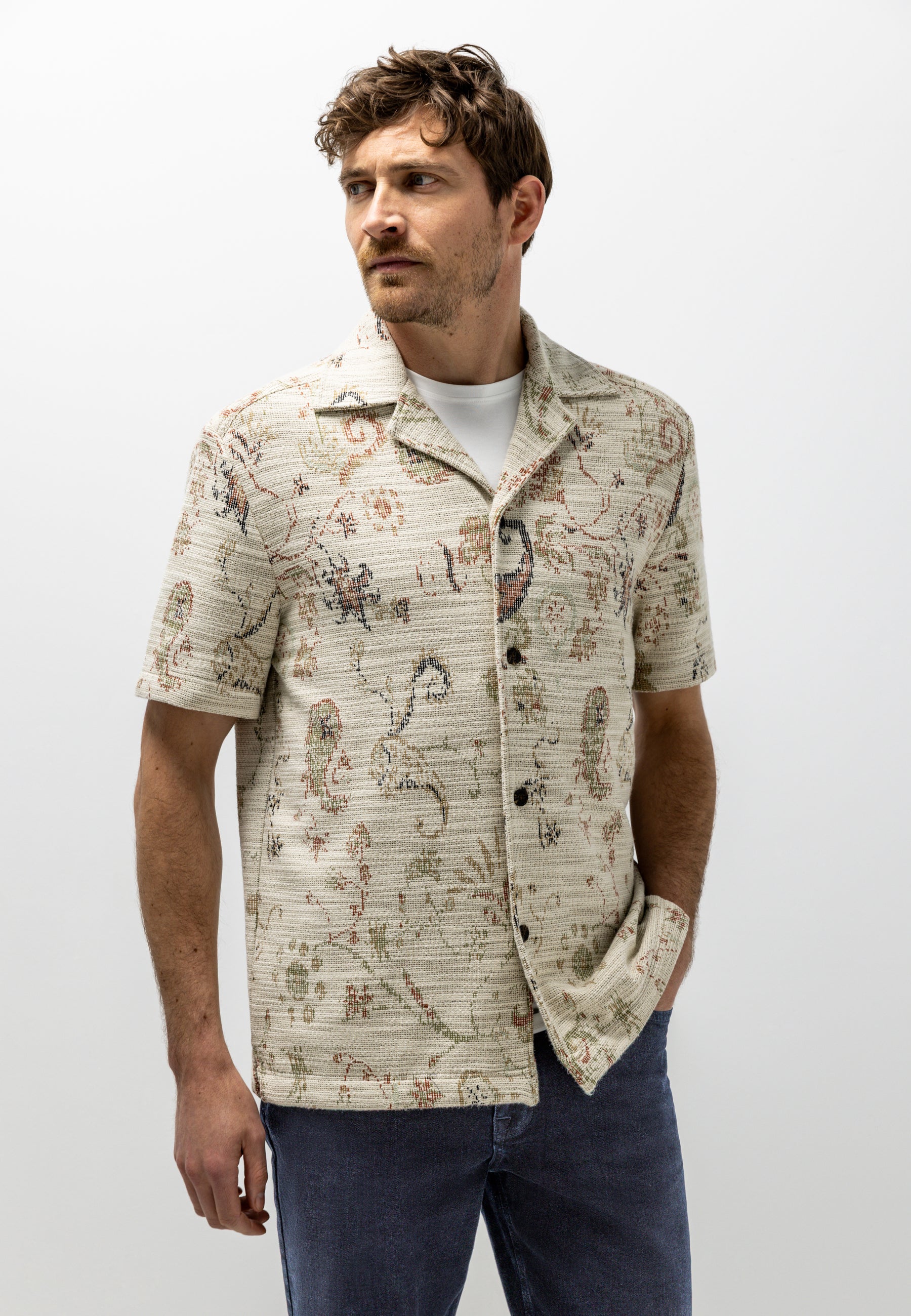 Chemise à imprimé intégral et texture