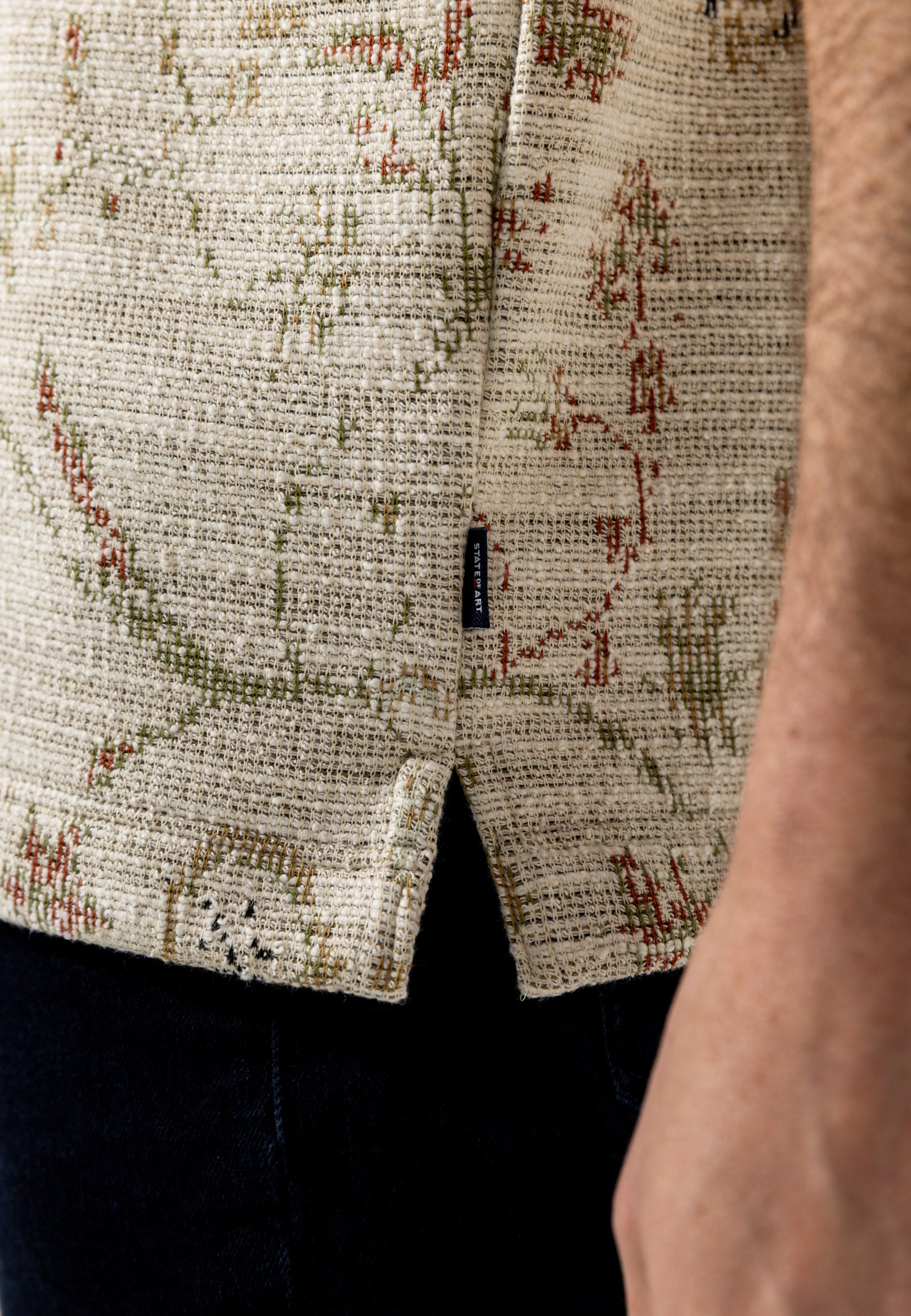 Chemise à imprimé intégral et texture