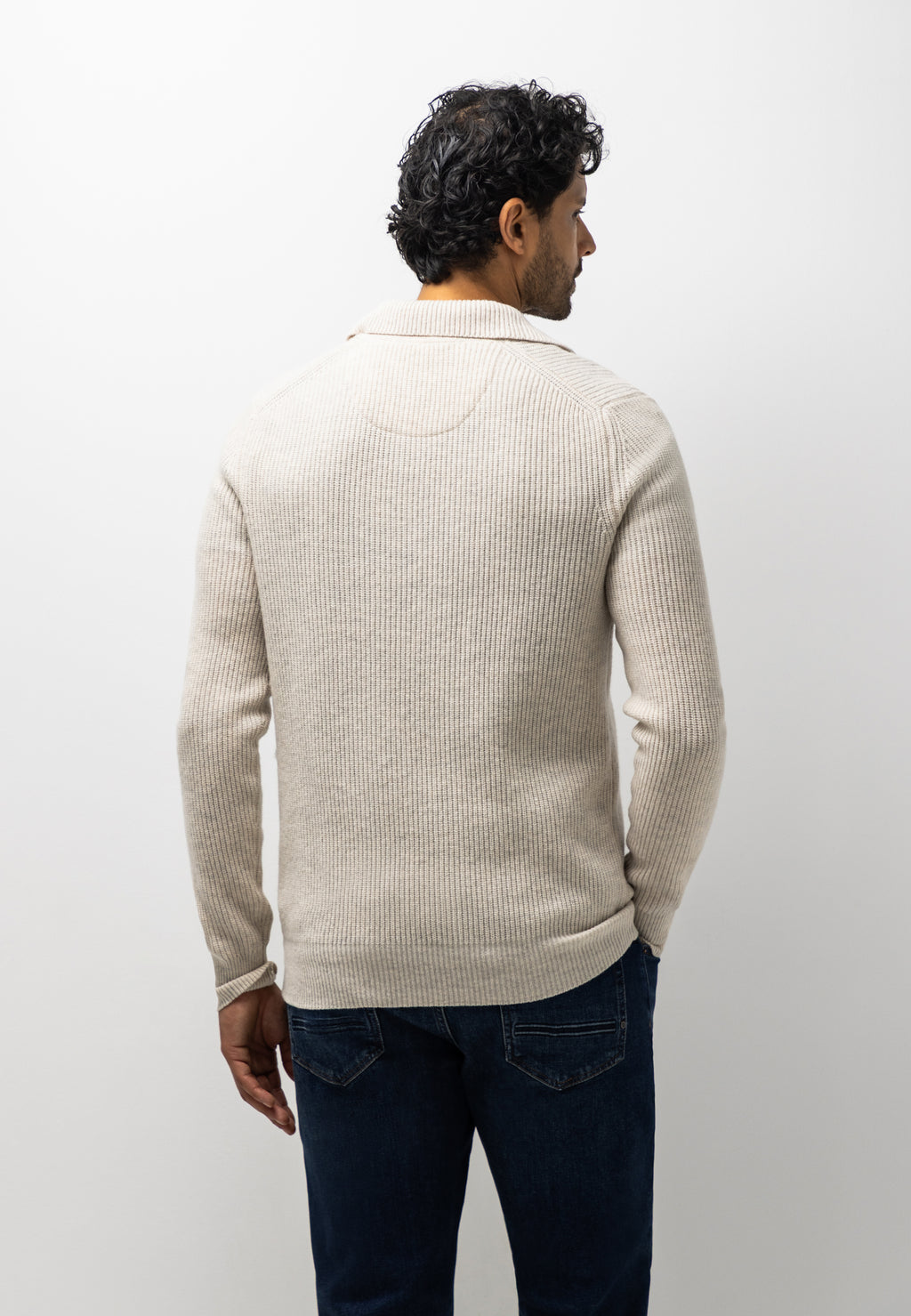 Pull en grosse maille à structure côtelée