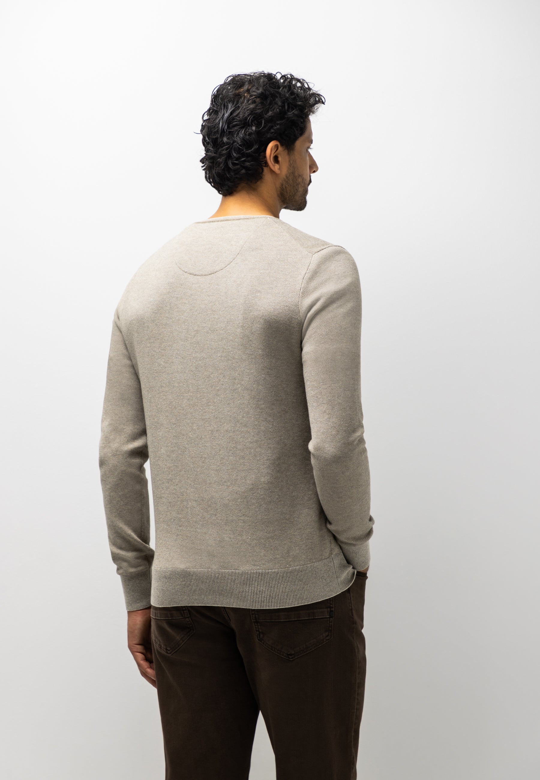 Oxford trui met rubberen badge