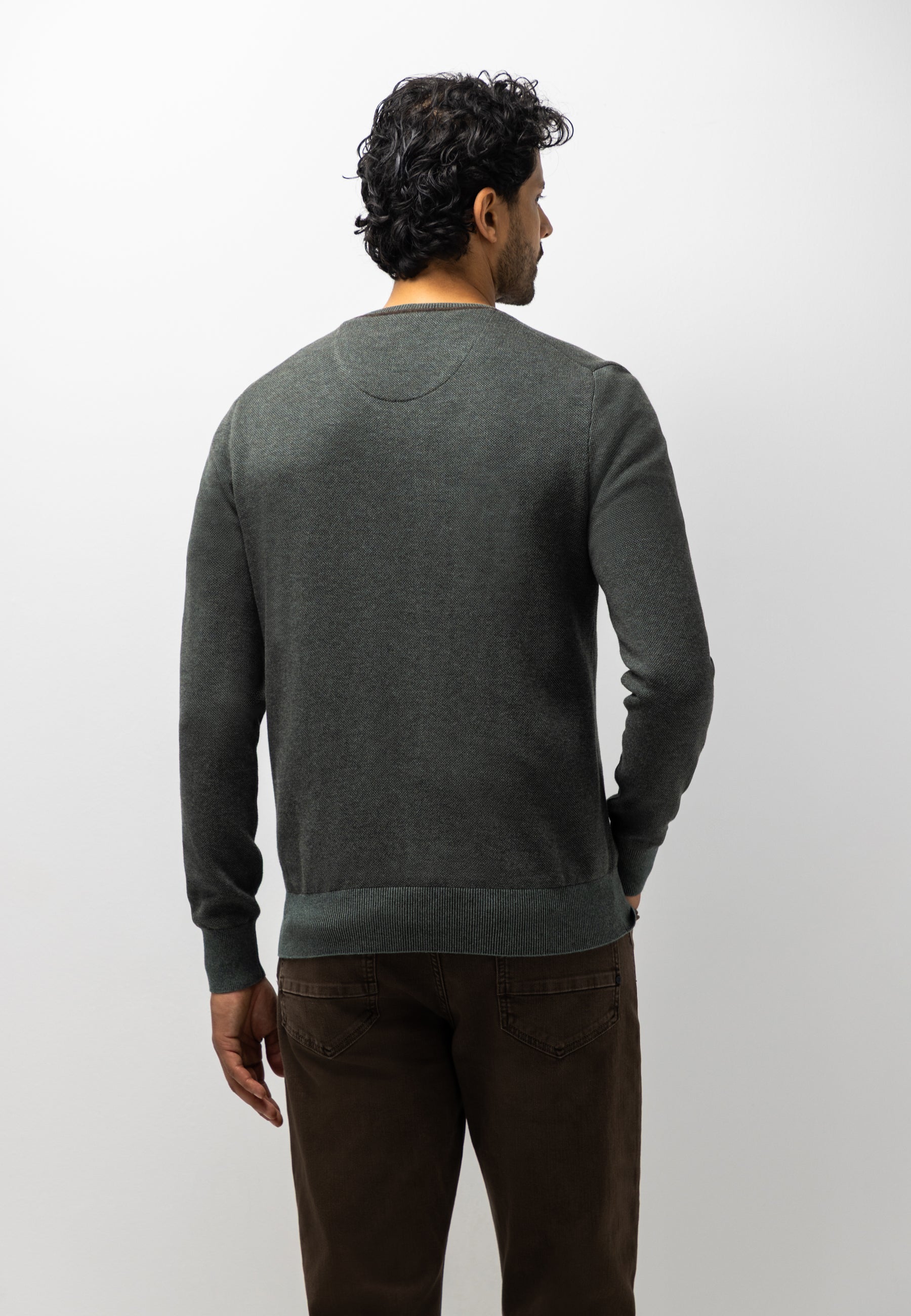 Oxford trui met rubberen badge