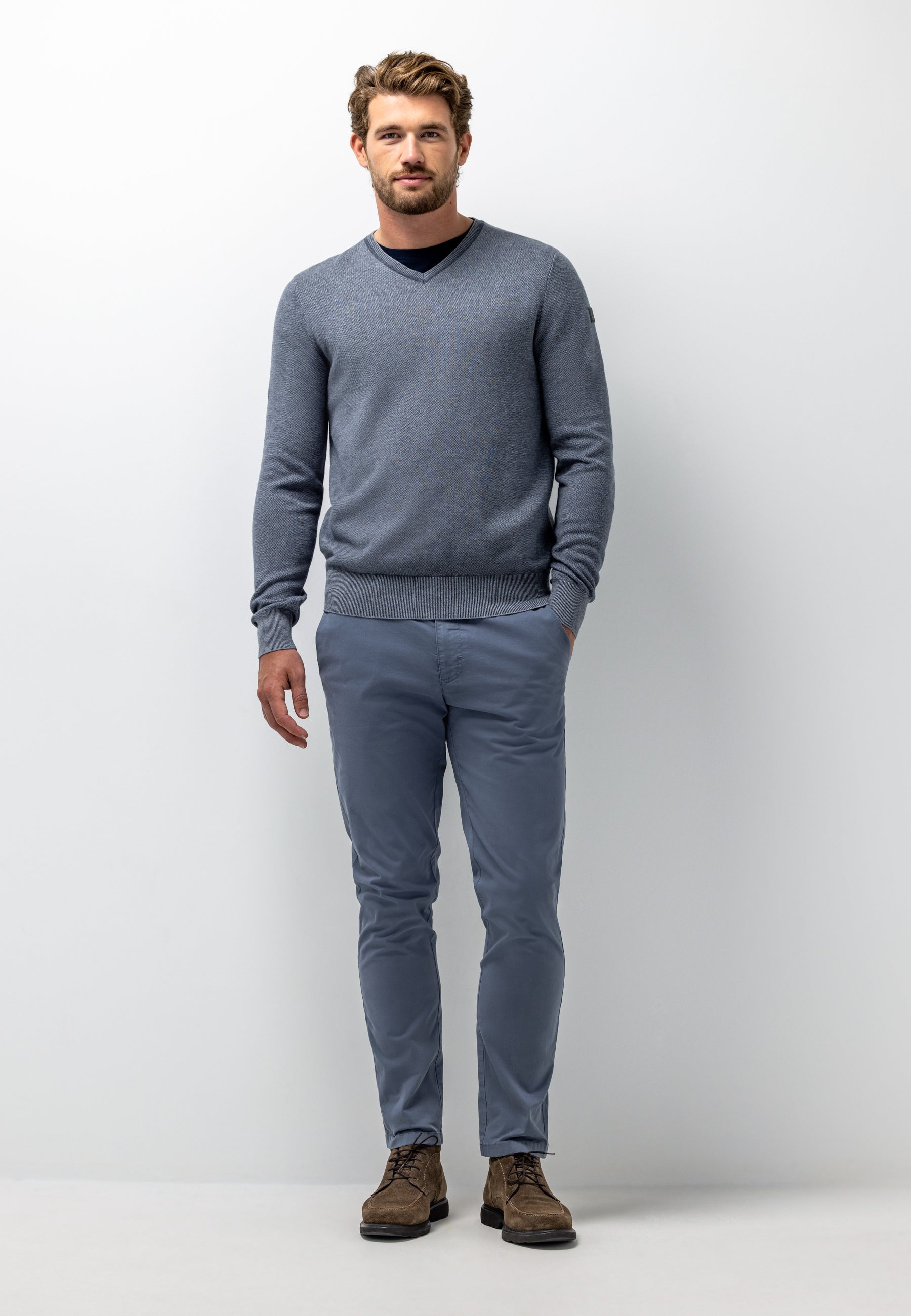 Oxford trui met rubberen badge