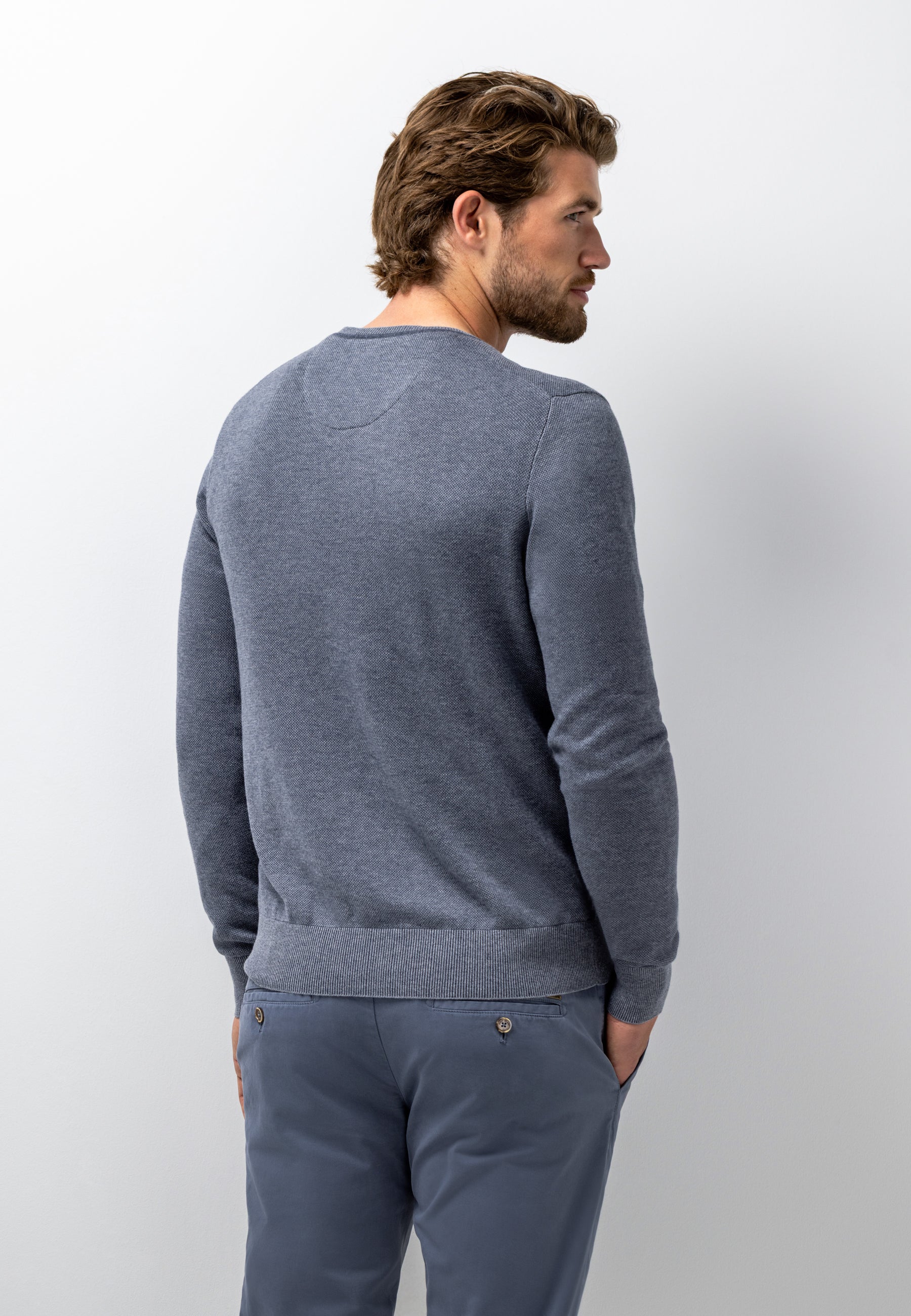 Oxford trui met rubberen badge