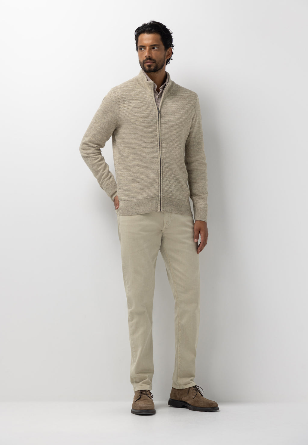 Vest met structuurpatroon