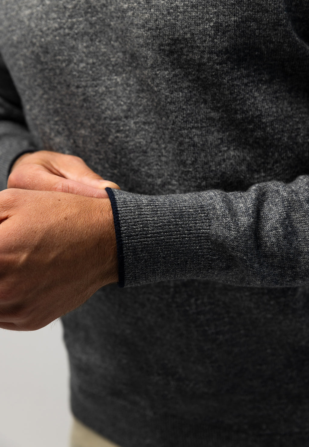 Pull à col roulé avec du coton biologique