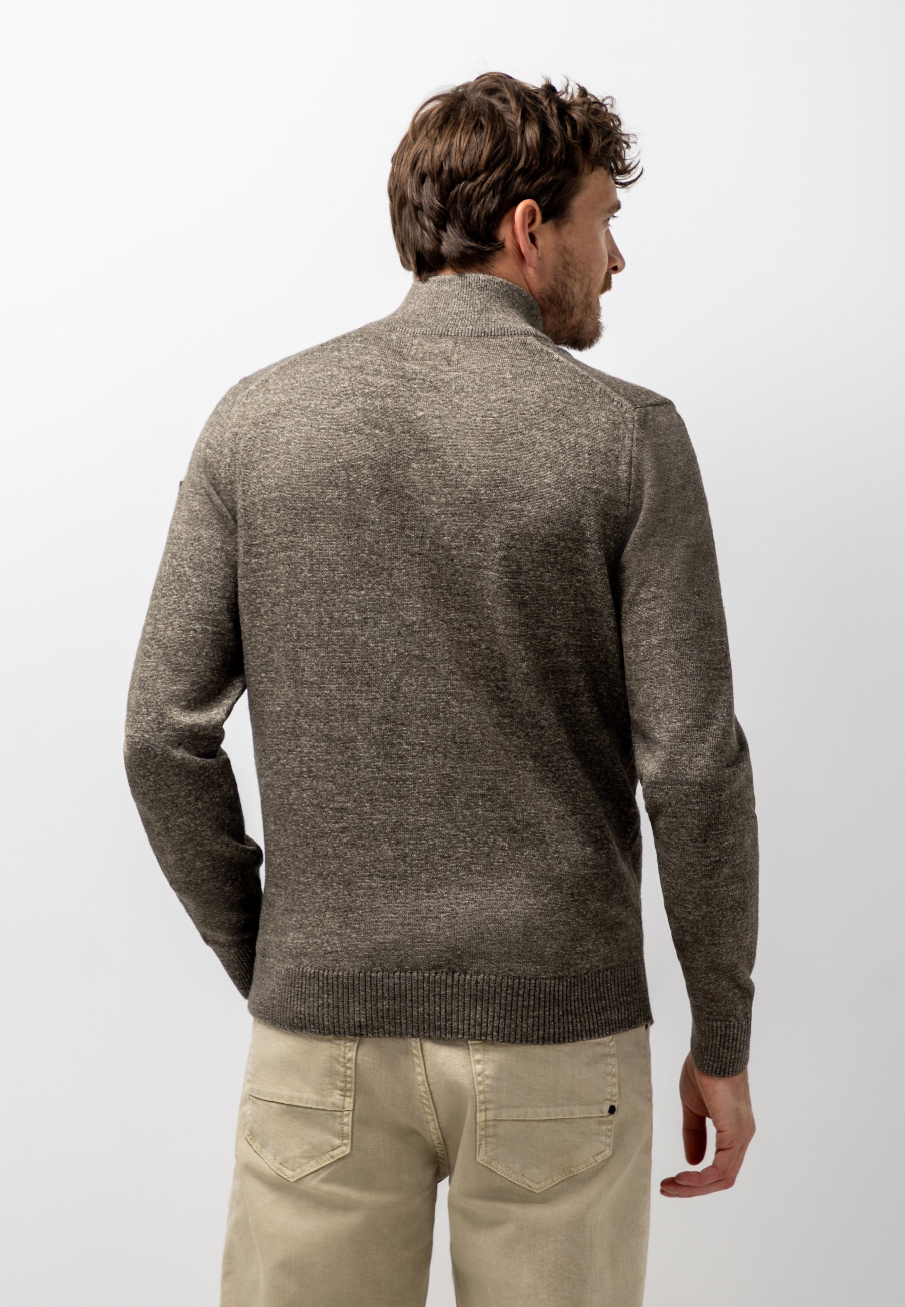 Pull avec du coton biologique
