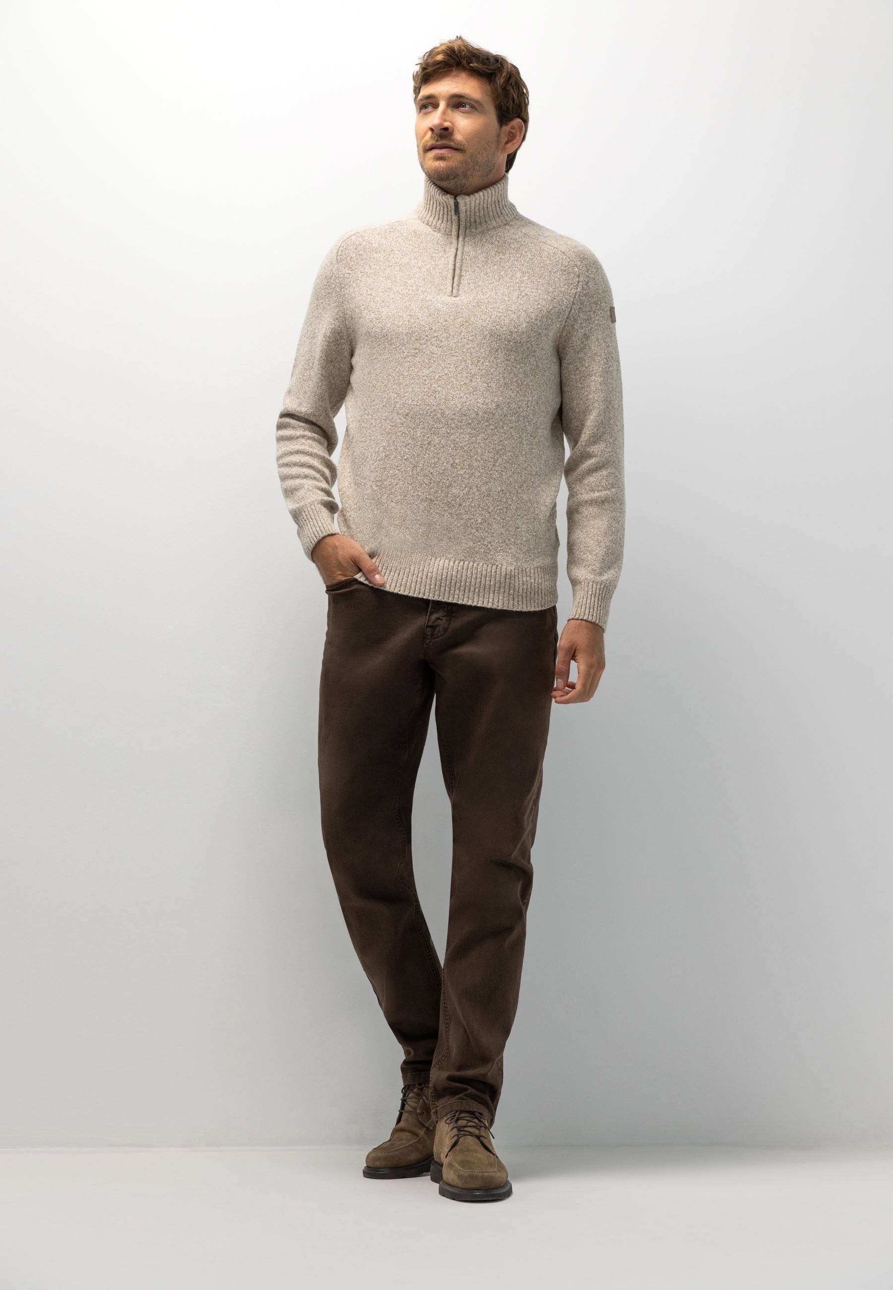 Pull en grosse maille à demi-zip