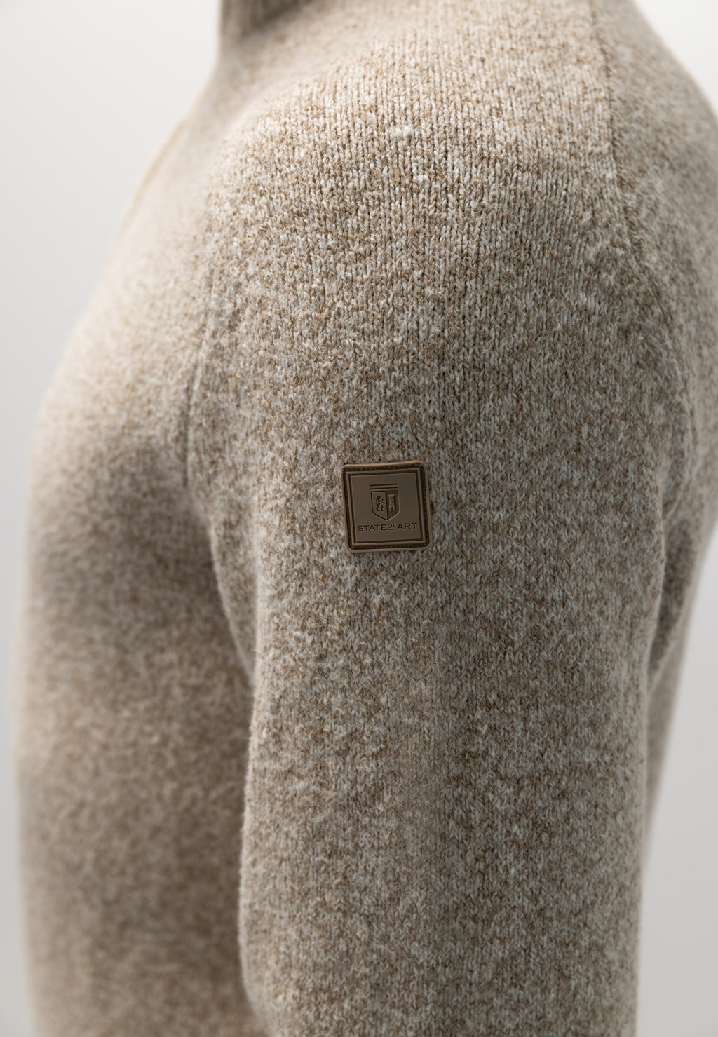 Pull en grosse maille à demi-zip