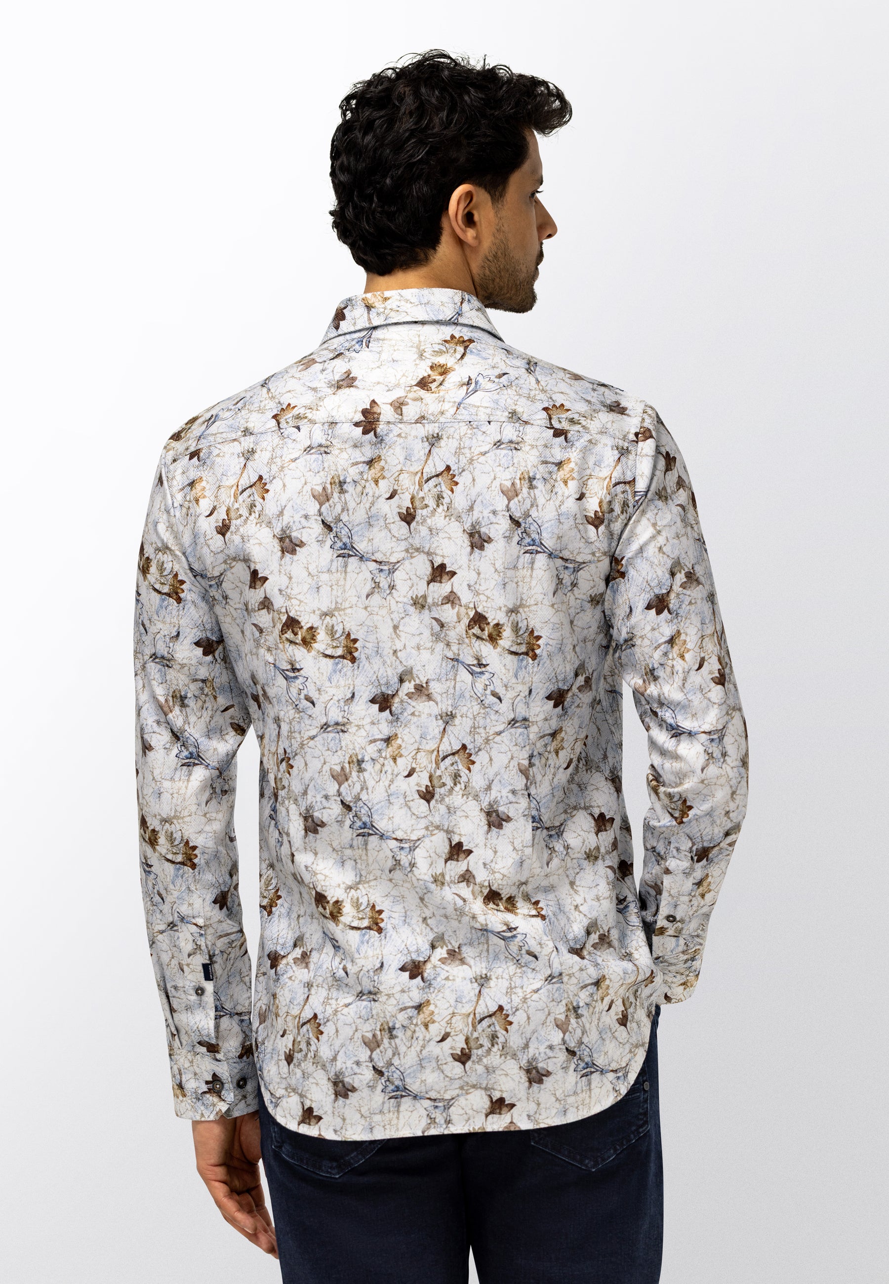 Chemise à motif chevrons