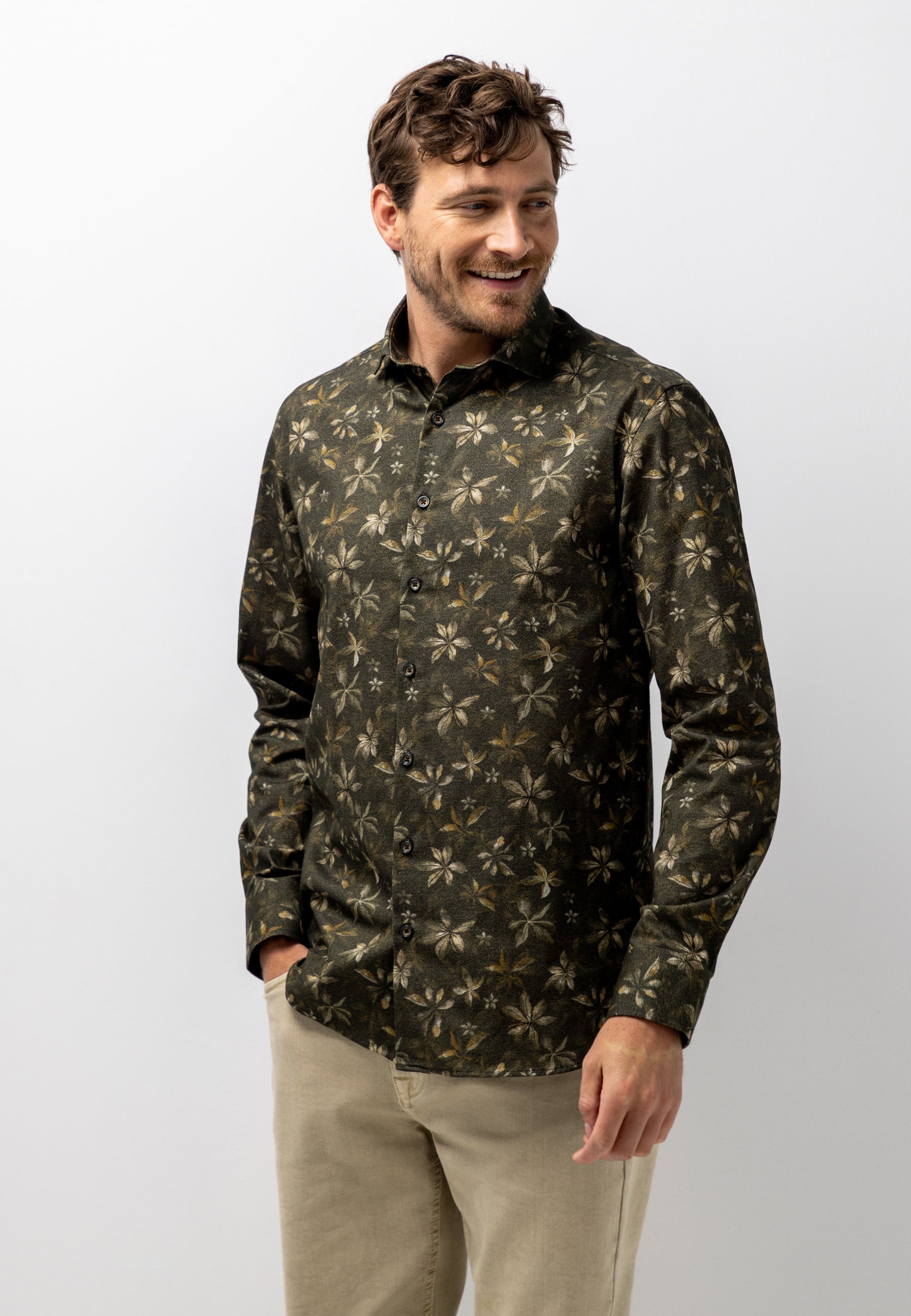 Chemise à imprimé botanique