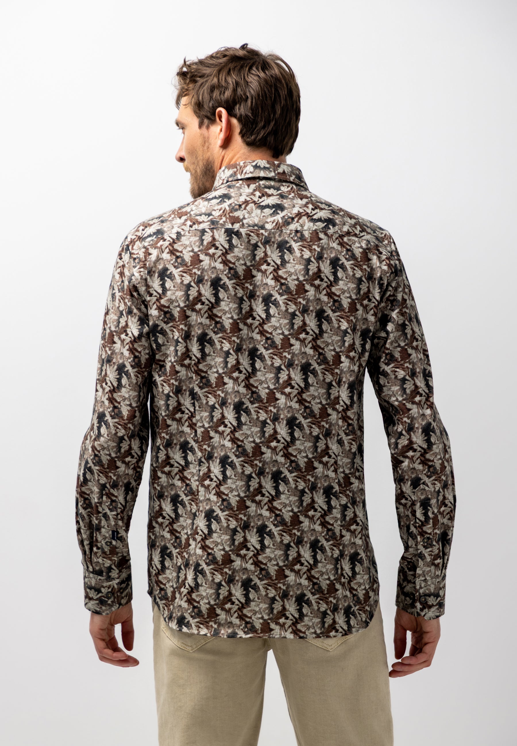 Chemise à imprimé botanique