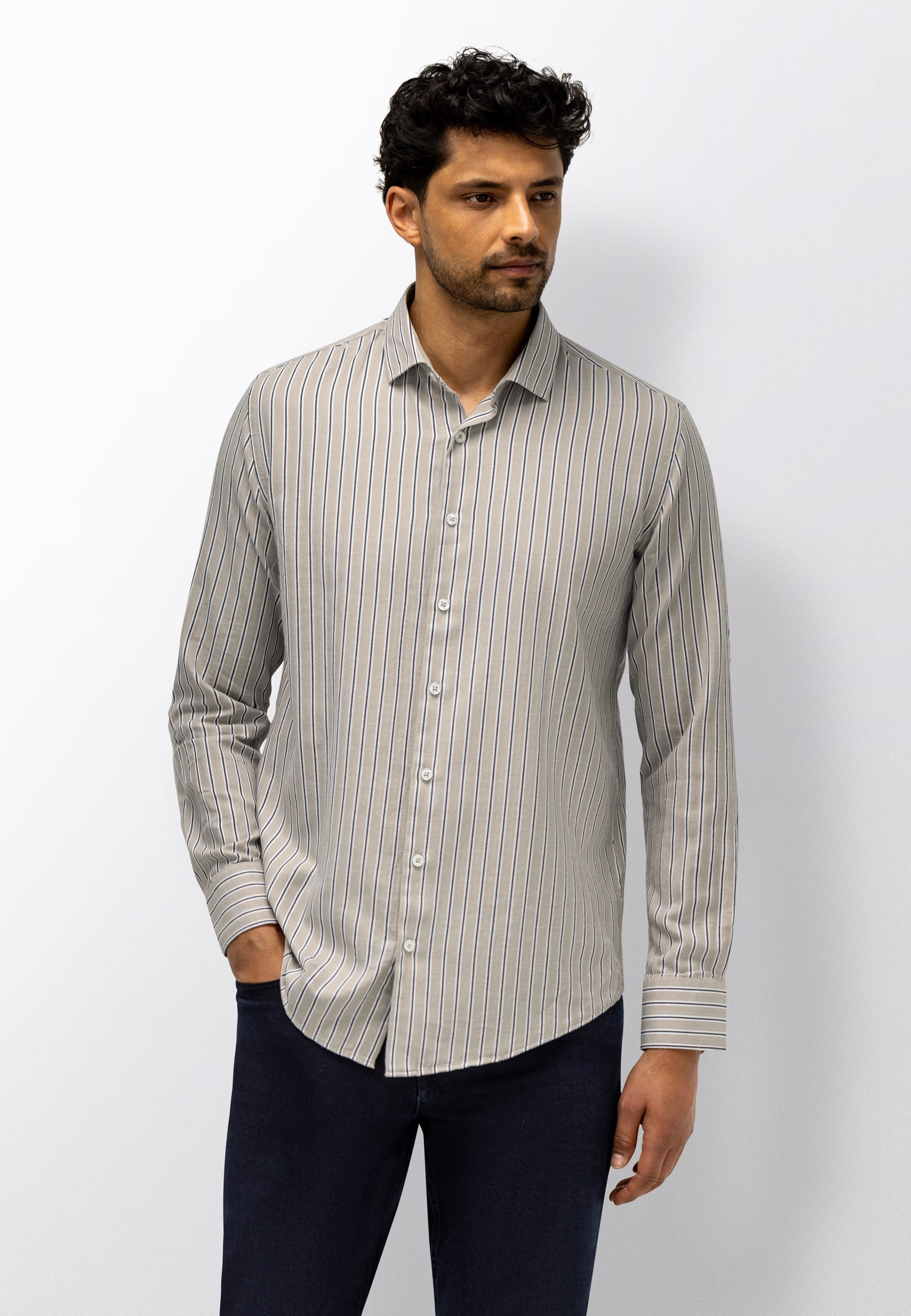 Chemise à motif rayé
