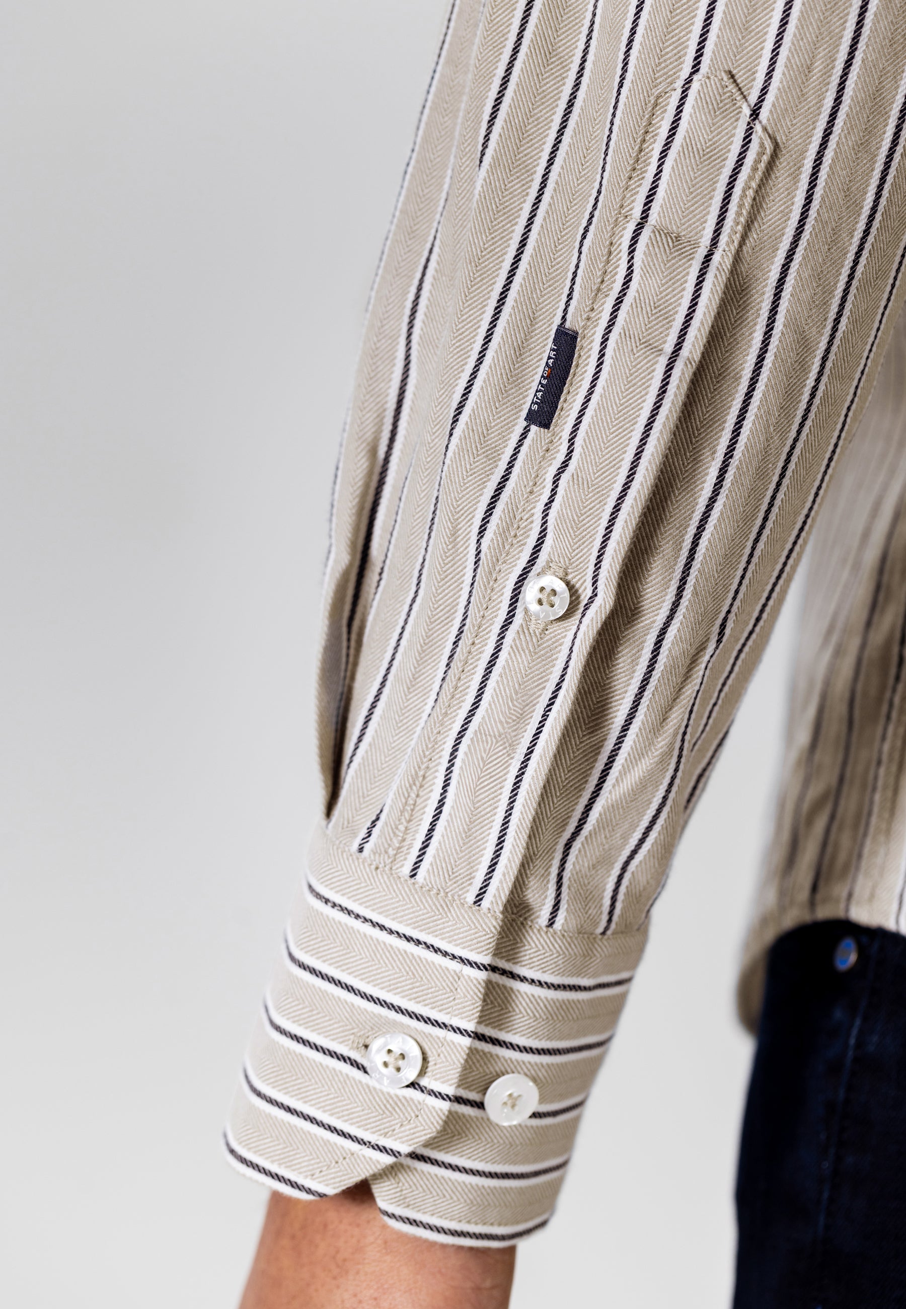 Chemise à motif rayé