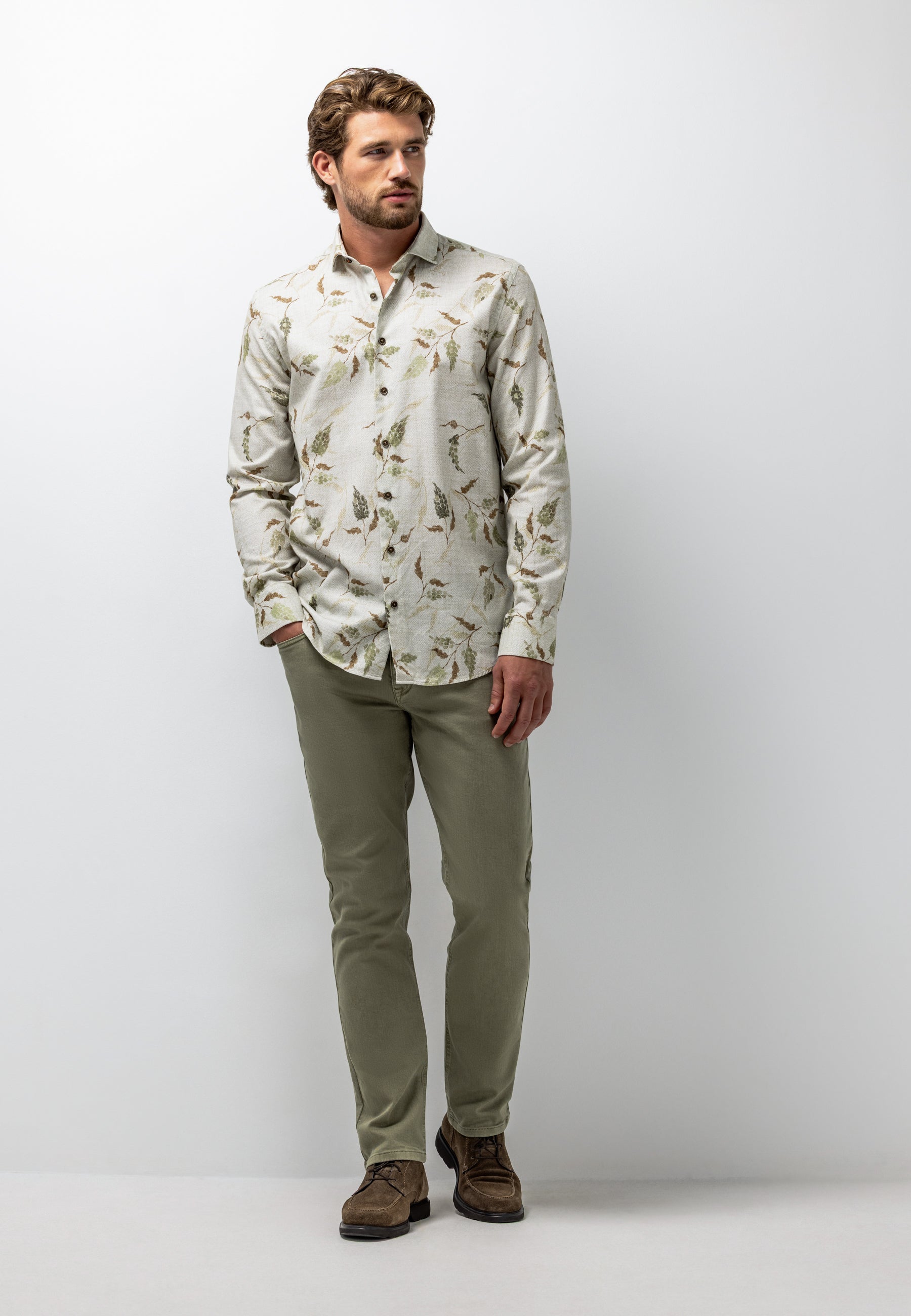 Chemise à imprimé botanique