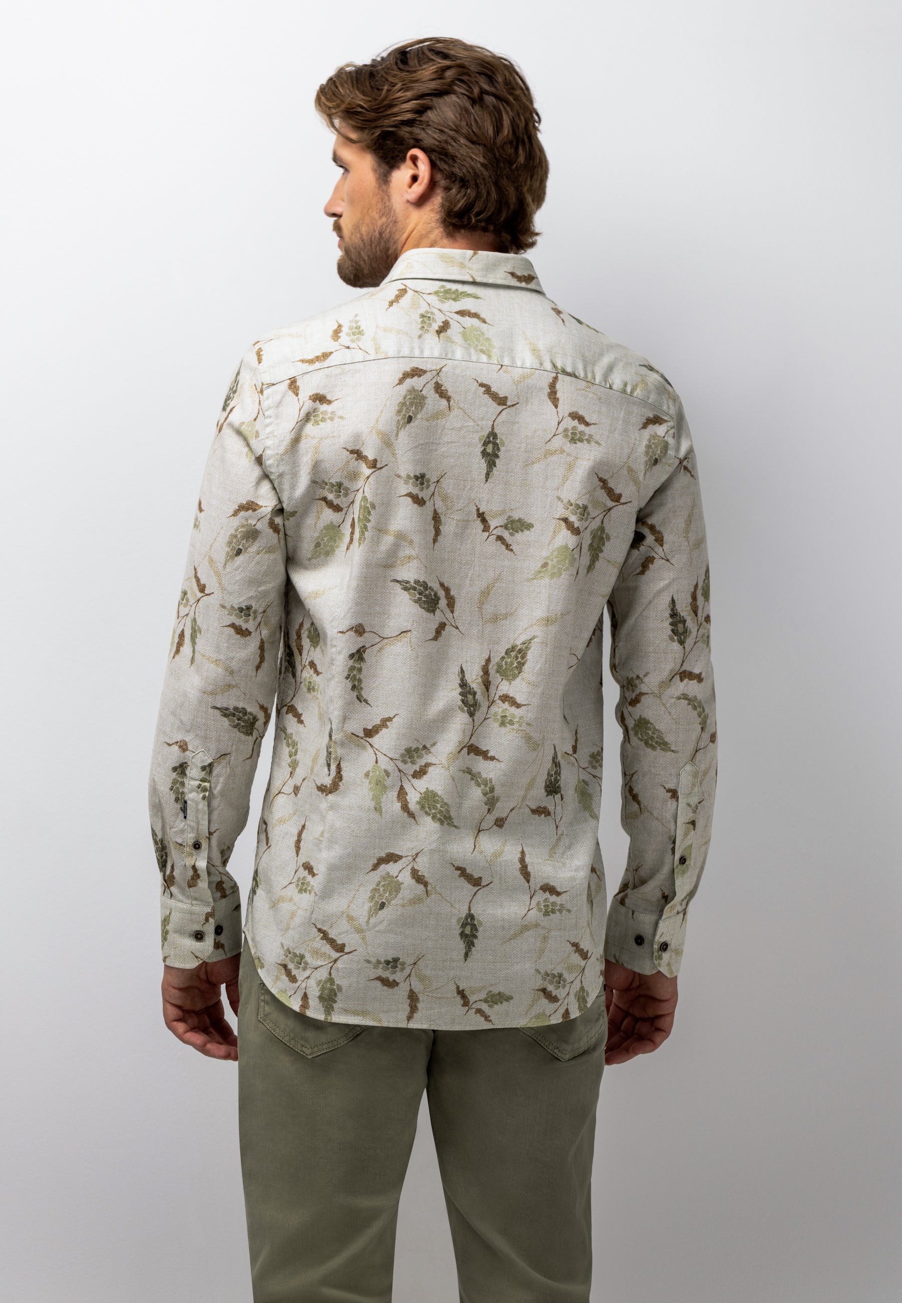 Chemise à imprimé botanique