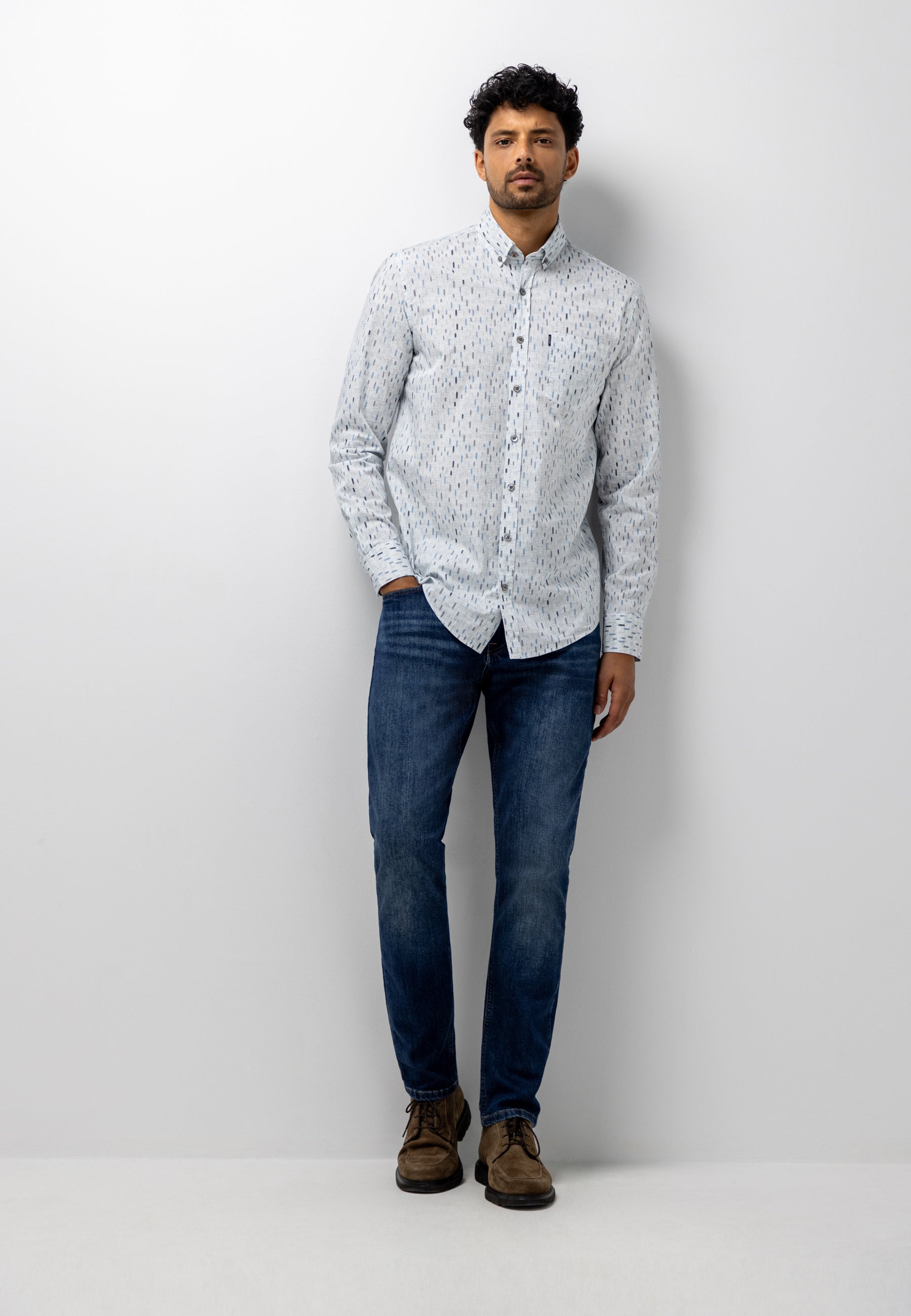 Chemise en popeline avec poche poitrine