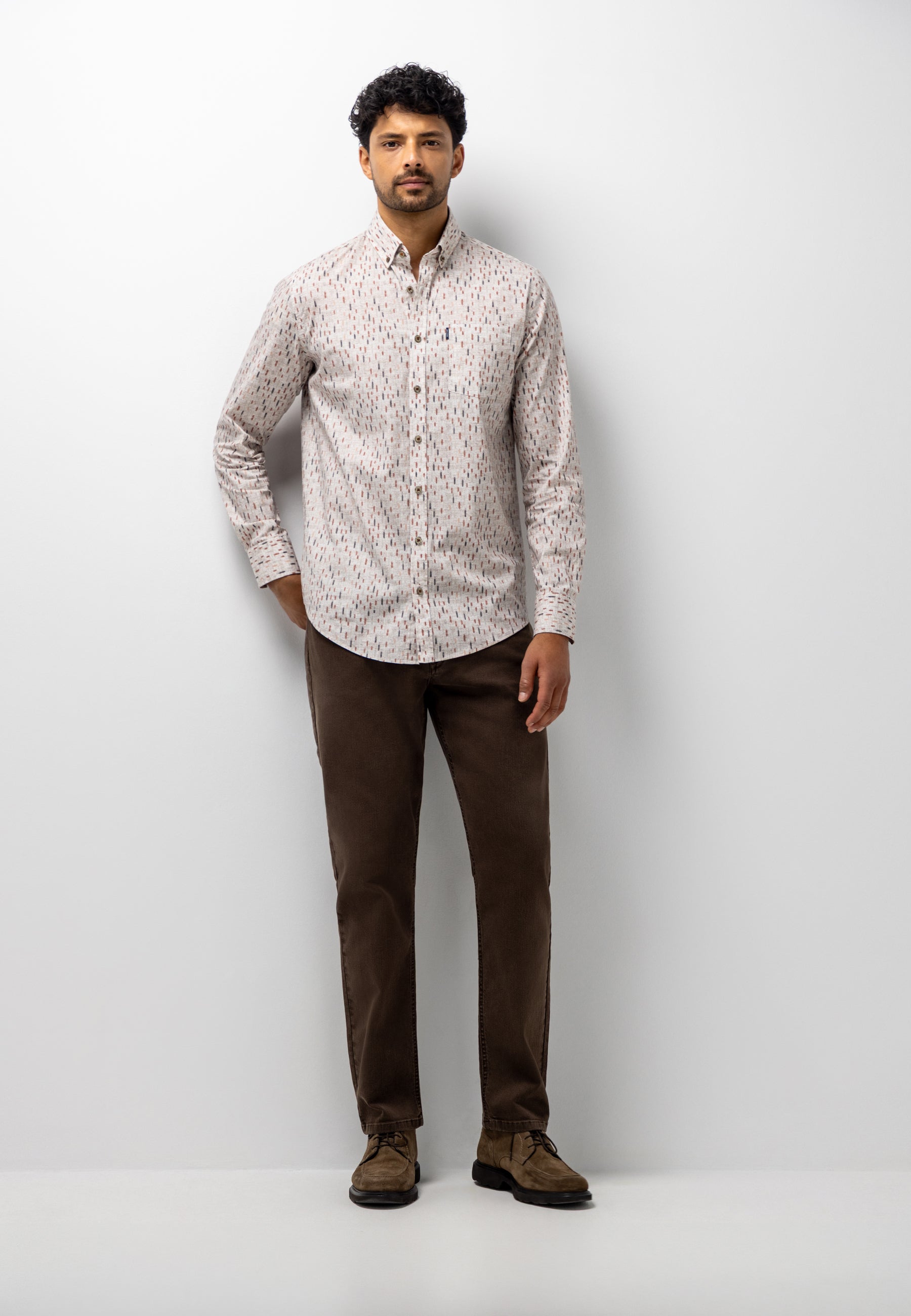 Chemise en popeline avec poche poitrine