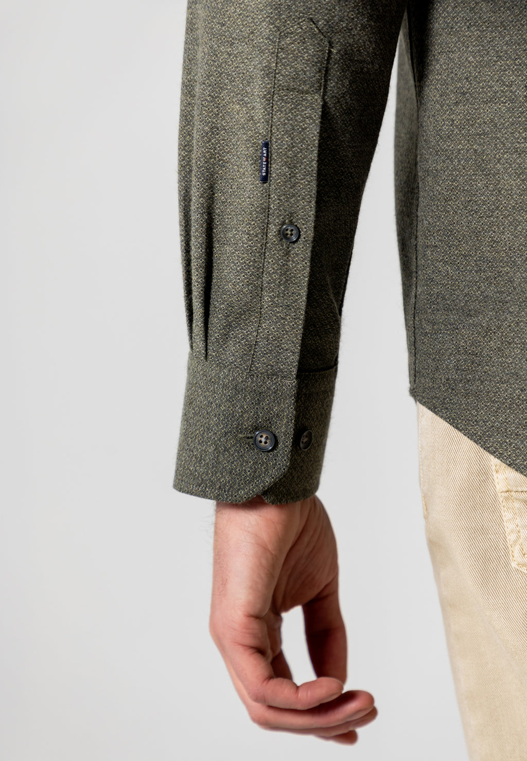 Chemise à col boutonné