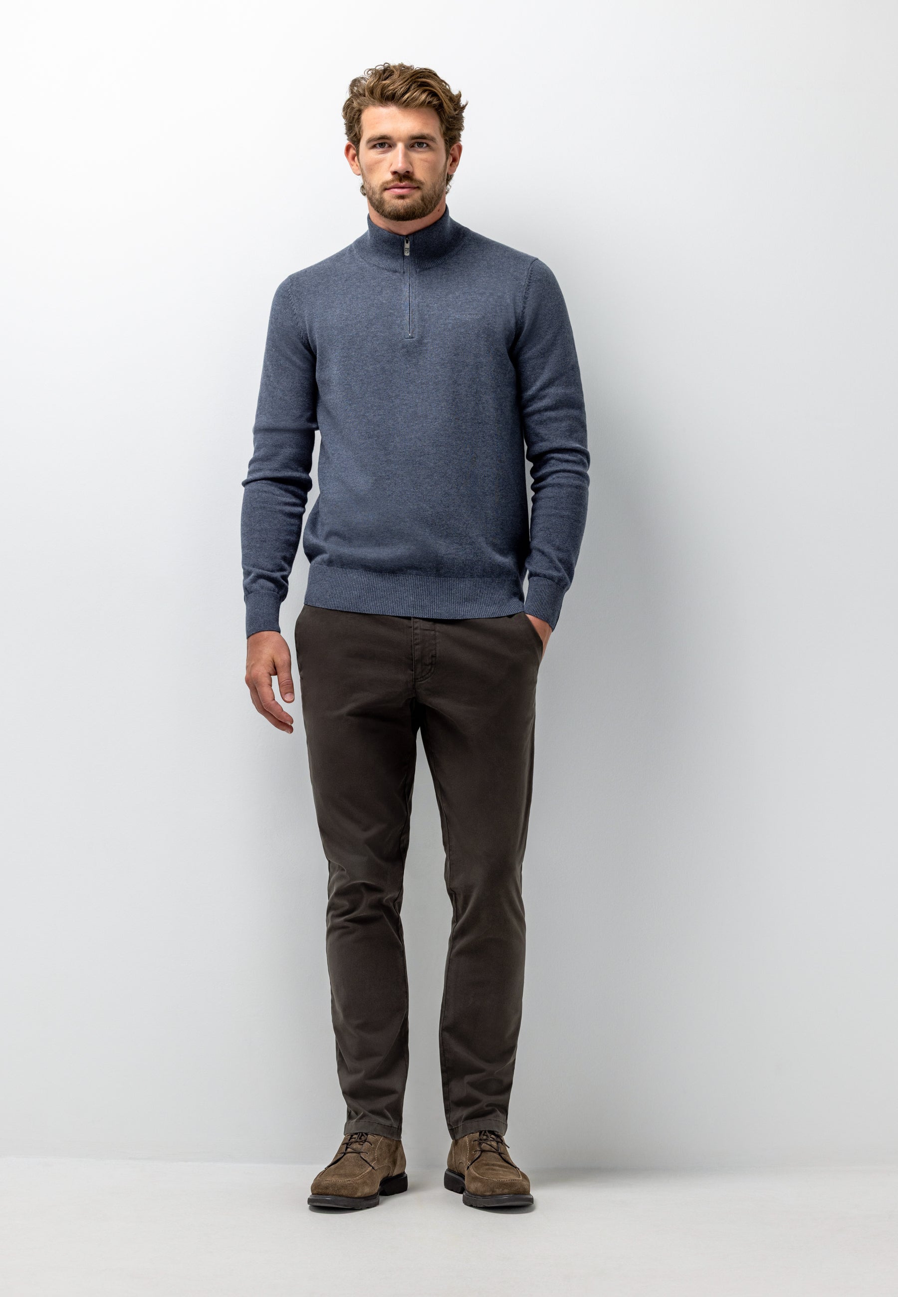Chino NAVIGATOR en sergé stretch