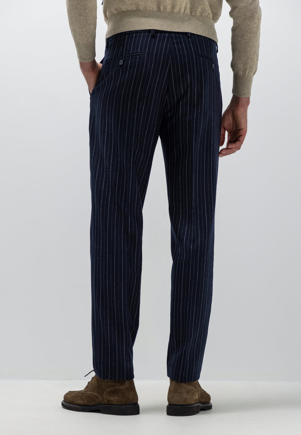 ATELIER chino van wolmix