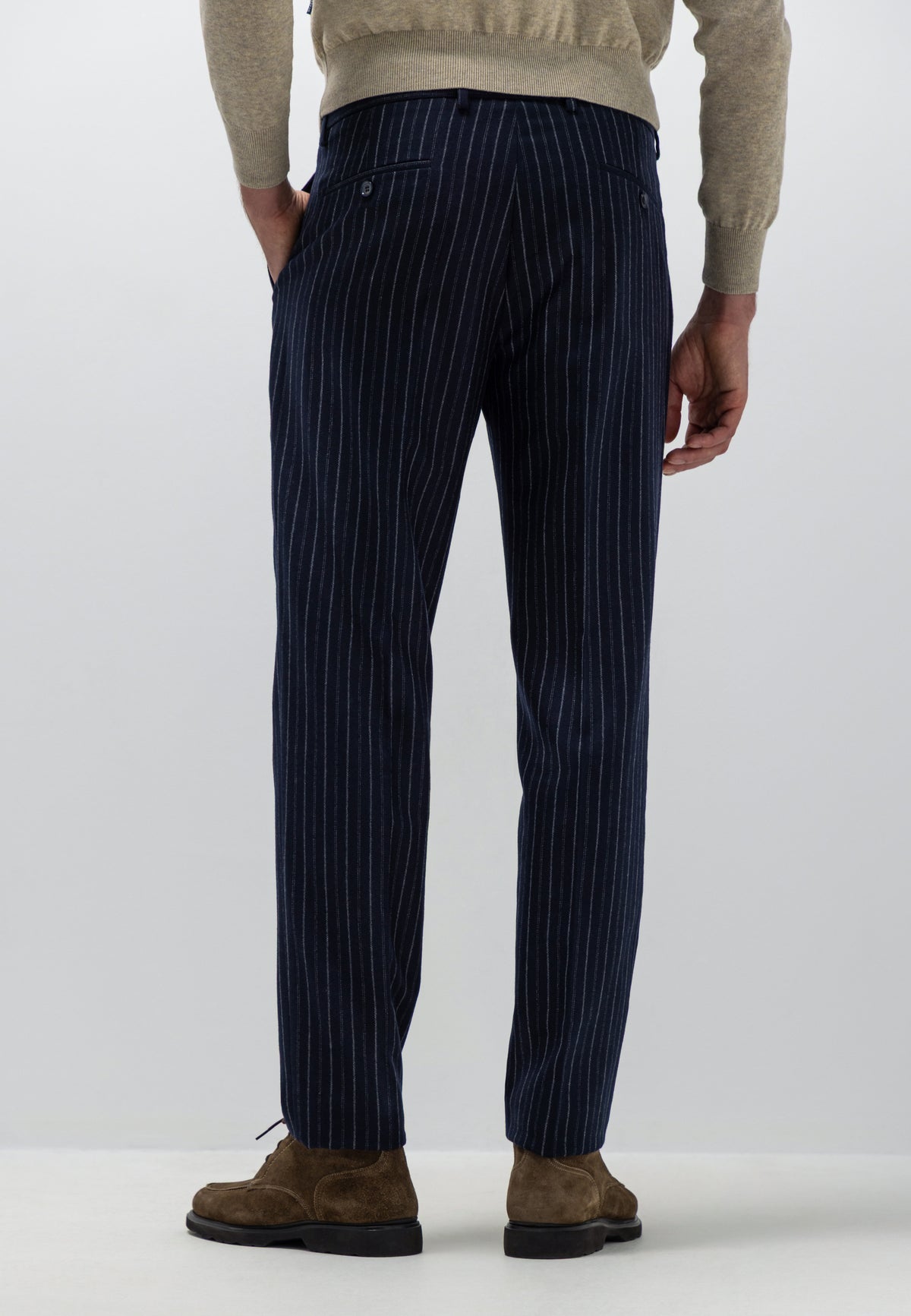 ATELIER chino van wolmix