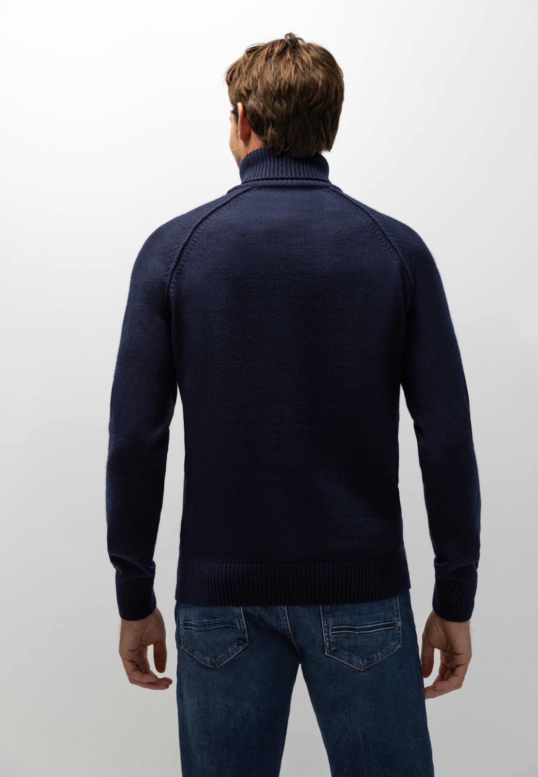 Pull ATELIER en laine à col roulé