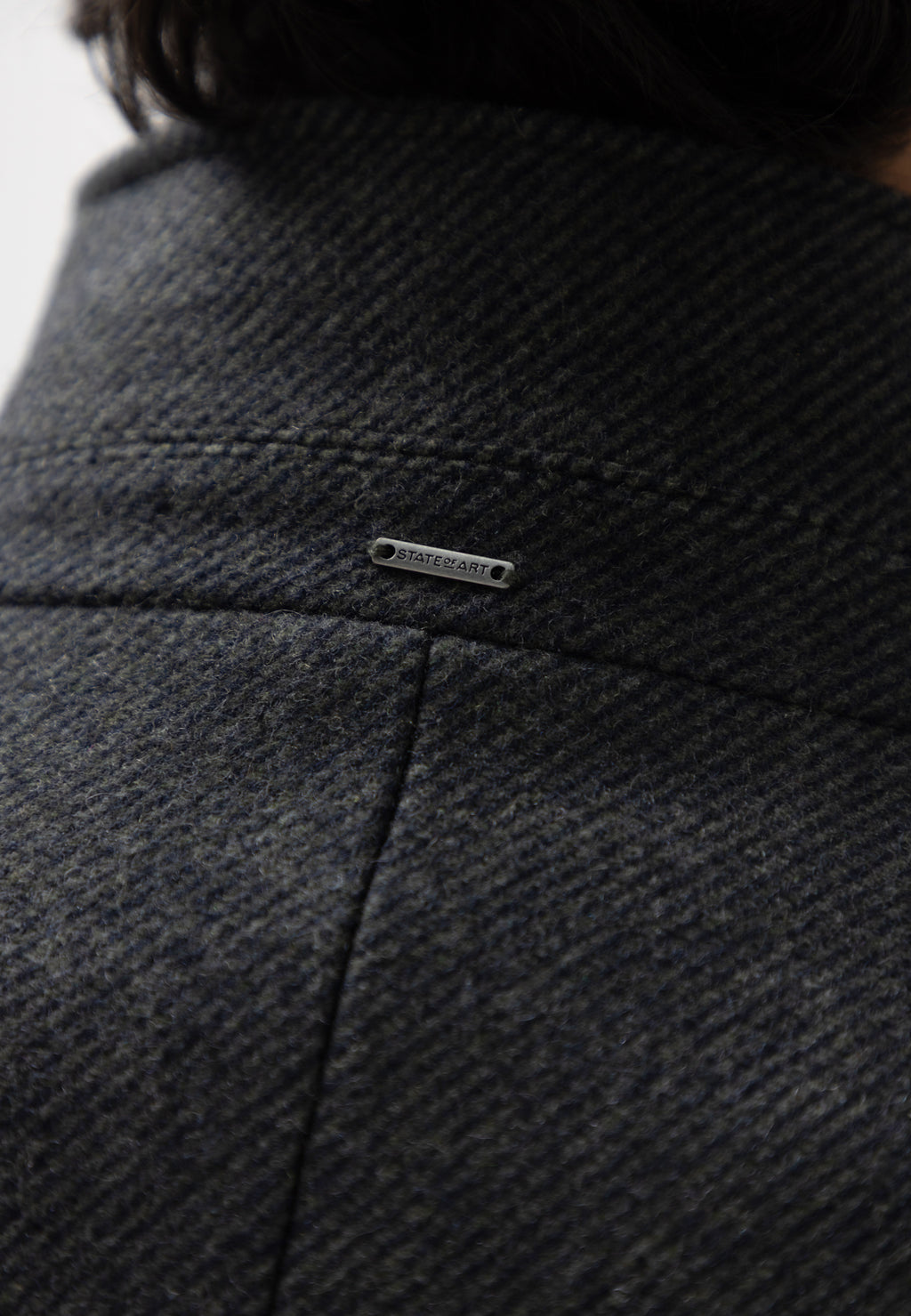 Manteau chiné avec empiècement zippé