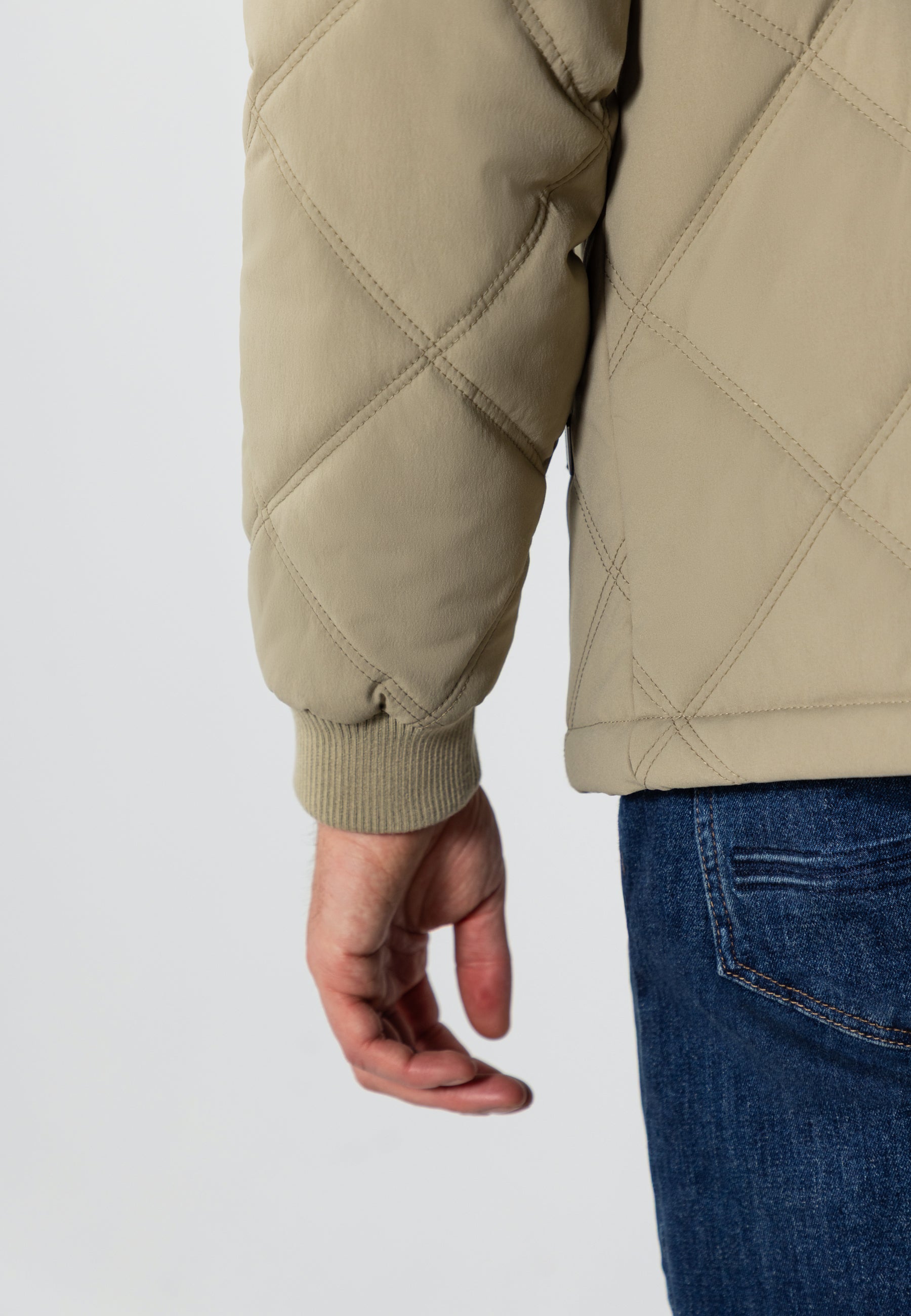 Veste matelassée à surpiqûres losanges