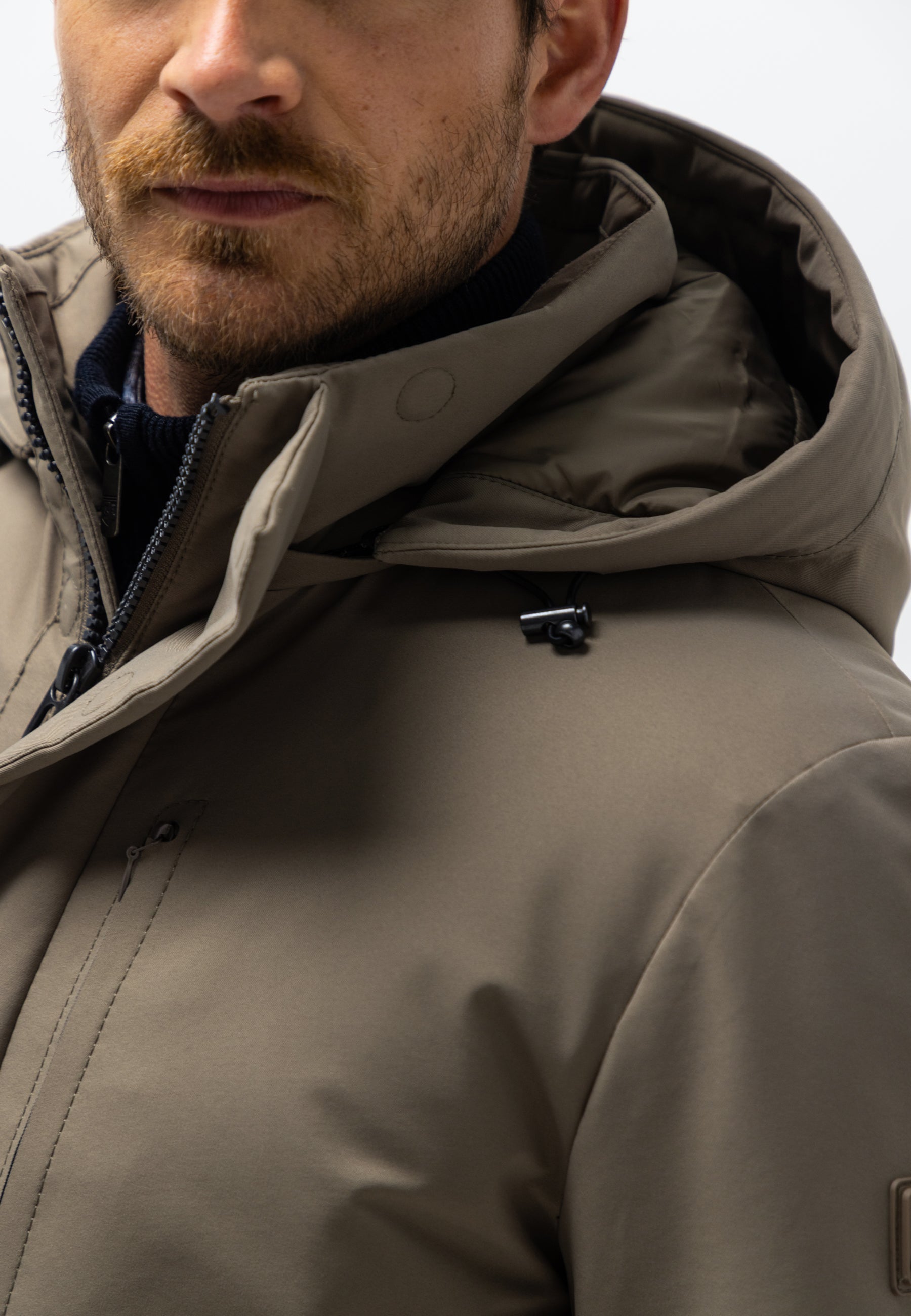 Parka à capuche amovible
