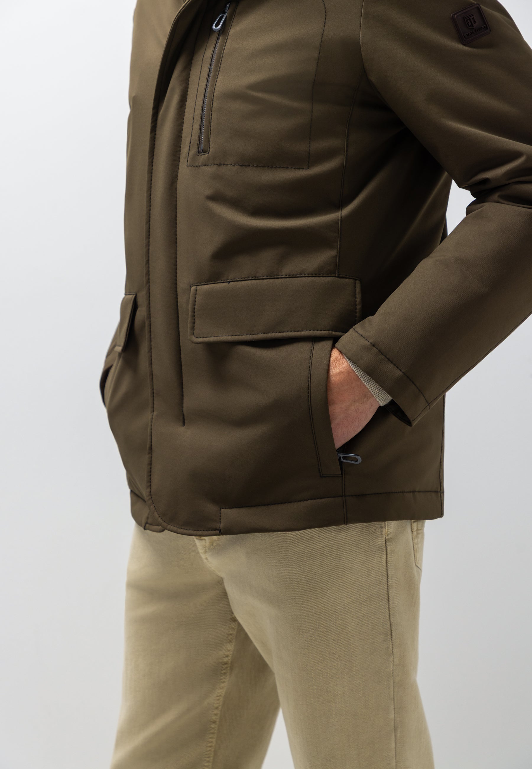 Parka avec empiècement amovible