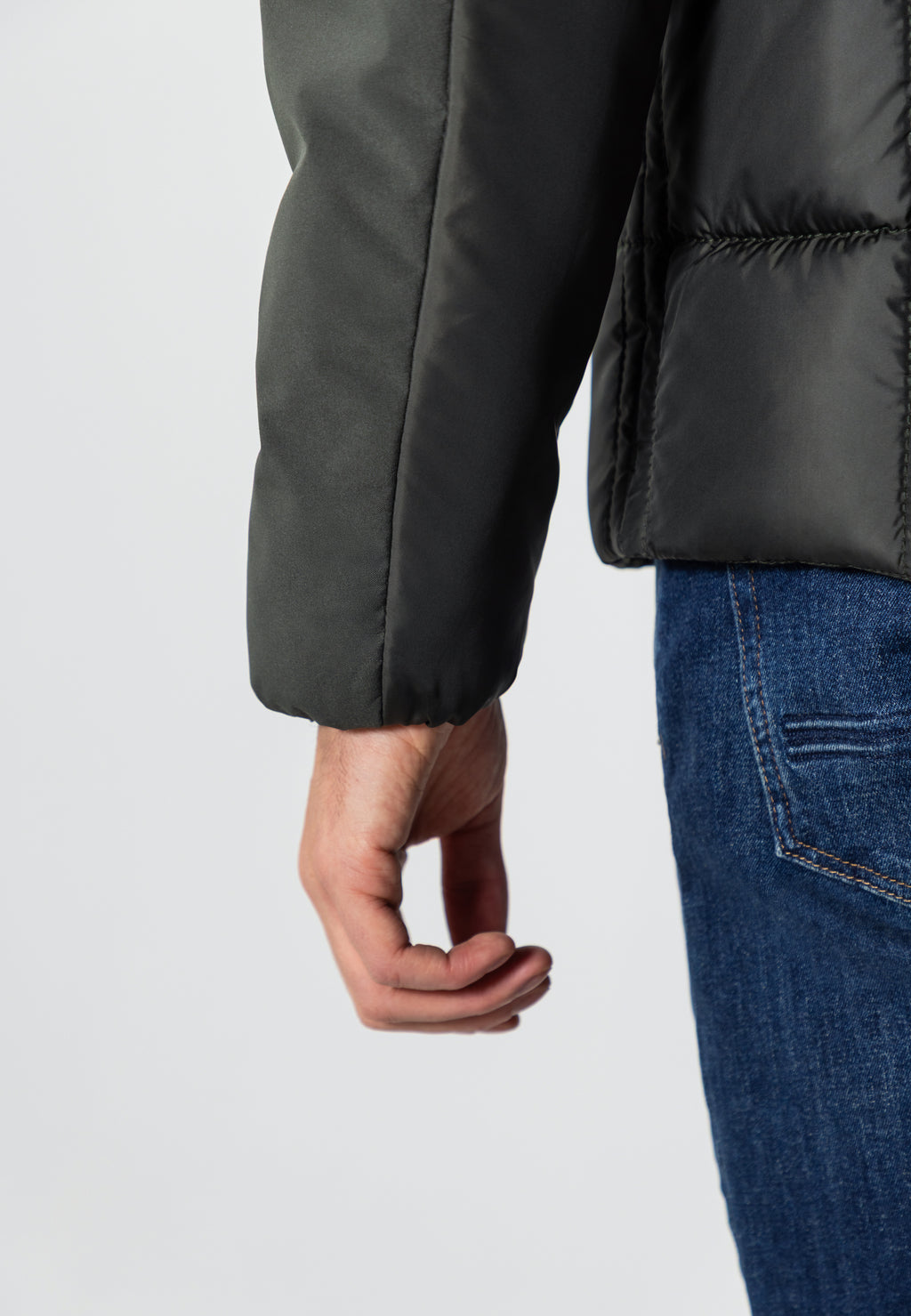 Gewatteerde jas met geruite stiksels