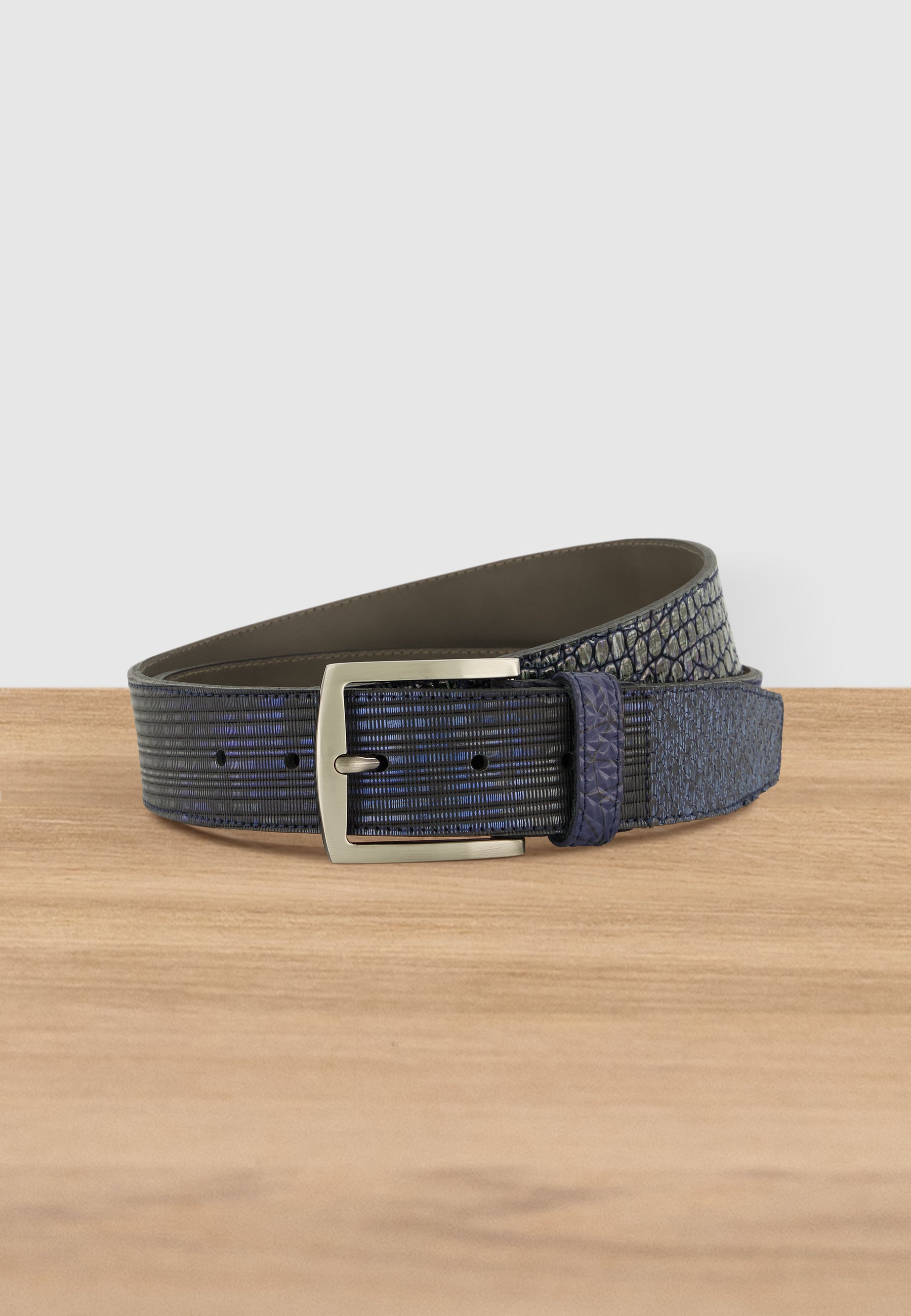 Ceinture en cuir texturé