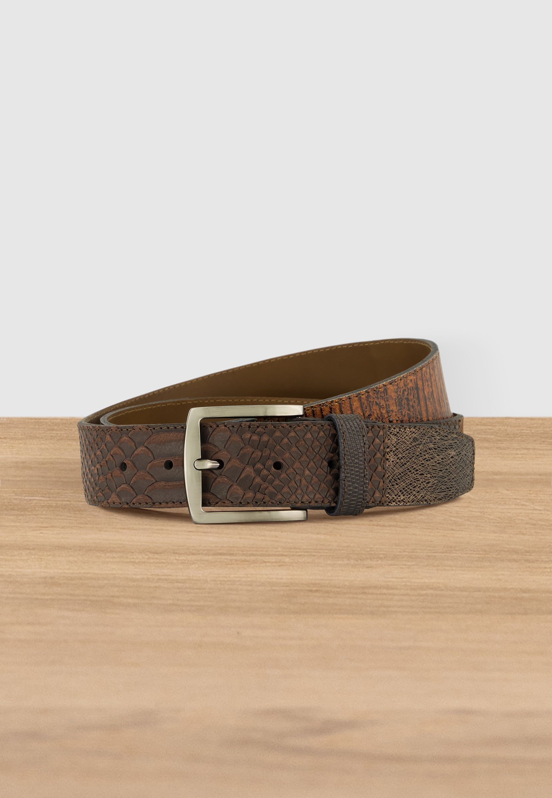 Ceinture en cuir texturé
