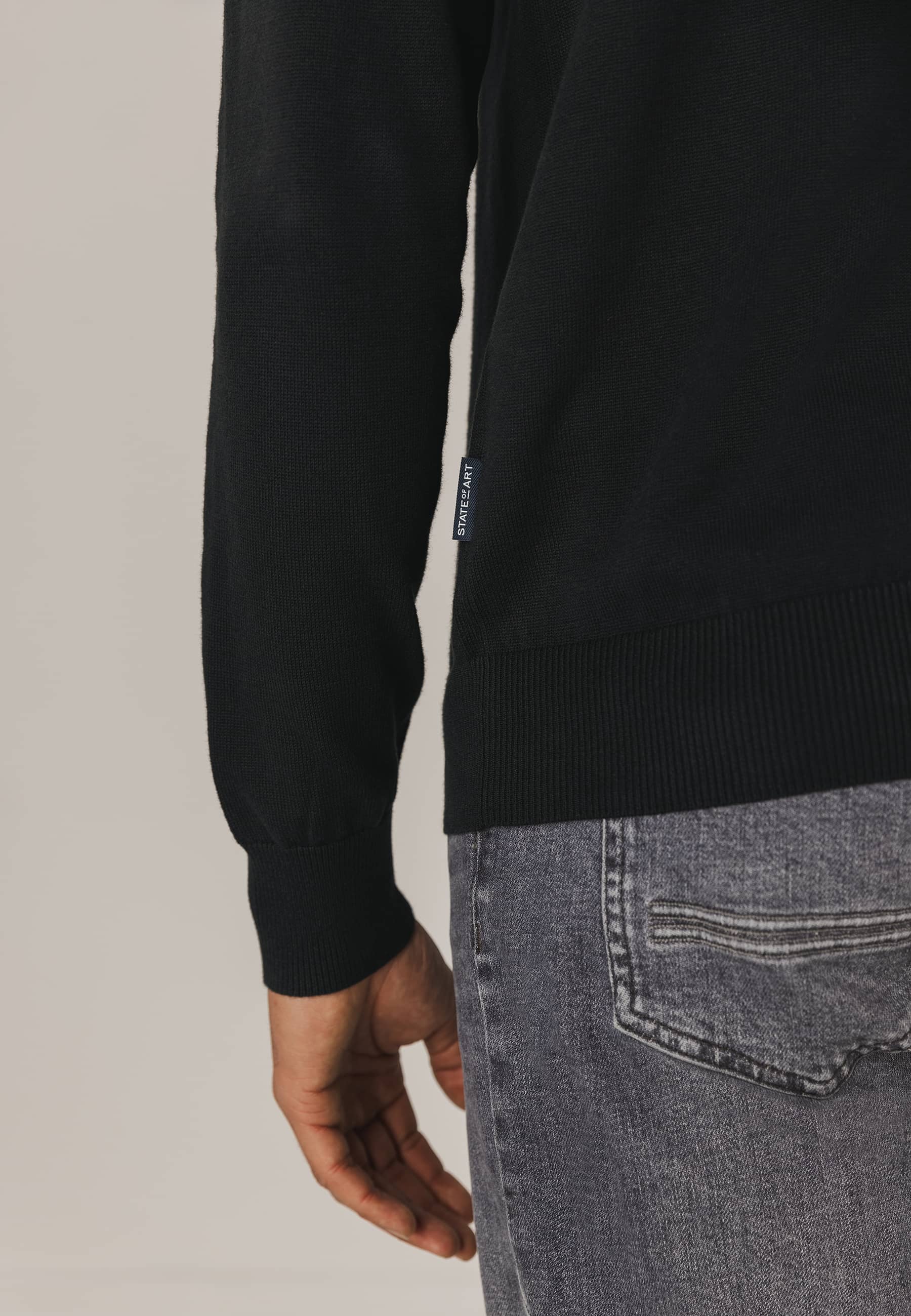 Pull ESSENTIALS à col rond