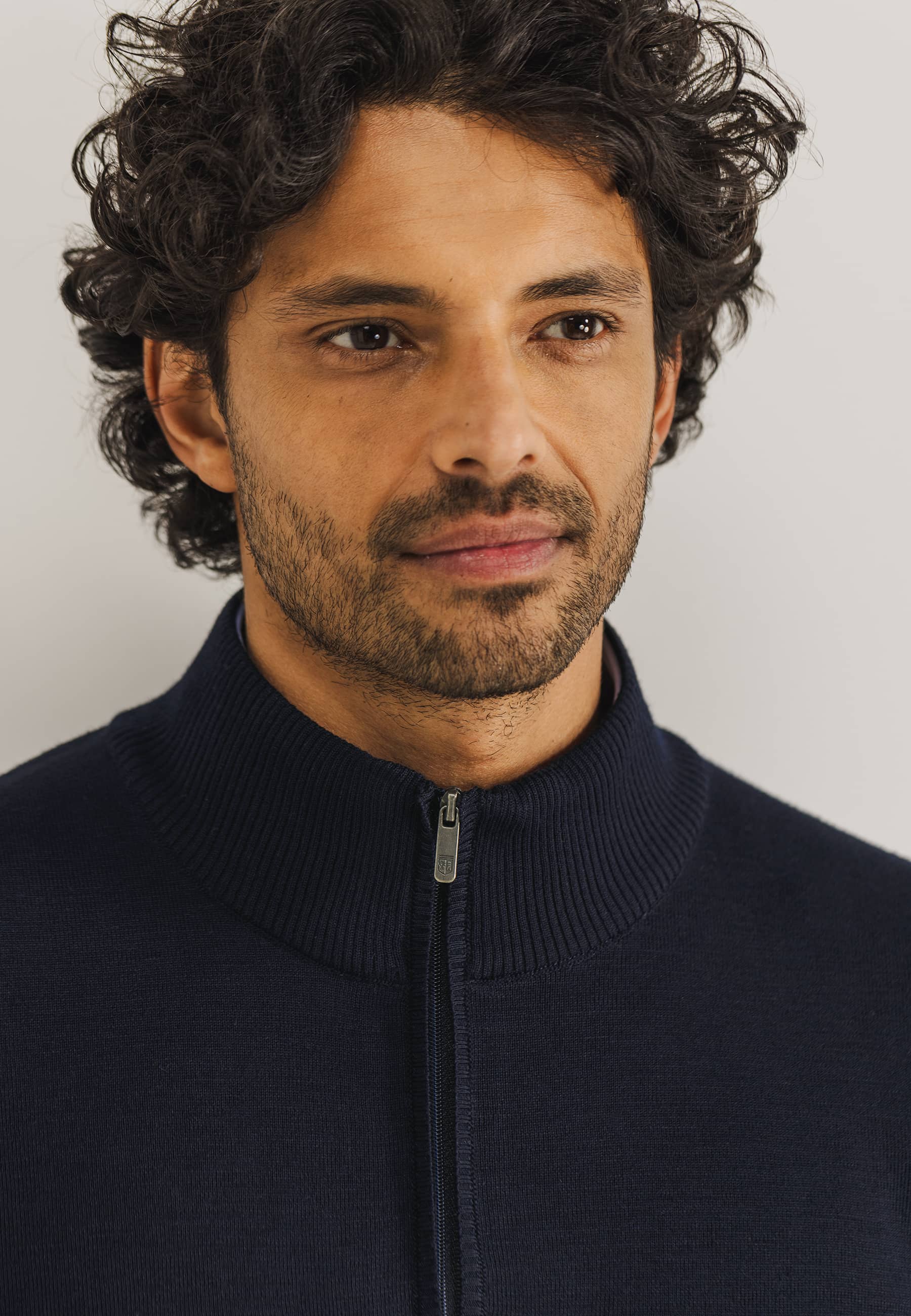 Pull ESSENTIALS en laine mélangée