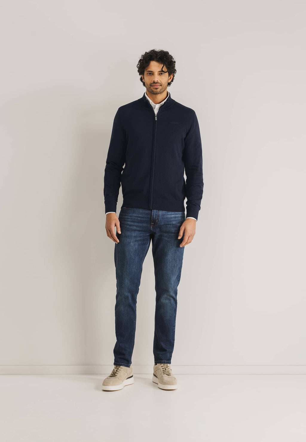 Cardigan ESSENTIALS en maille fine