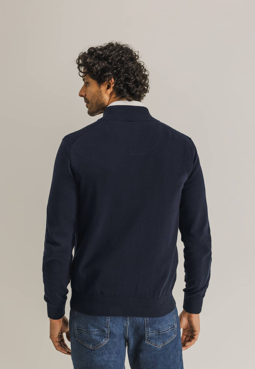 Cardigan ESSENTIALS en maille fine