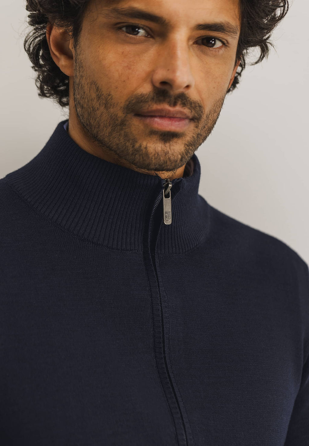 Cardigan zippé ESSENTIALS
