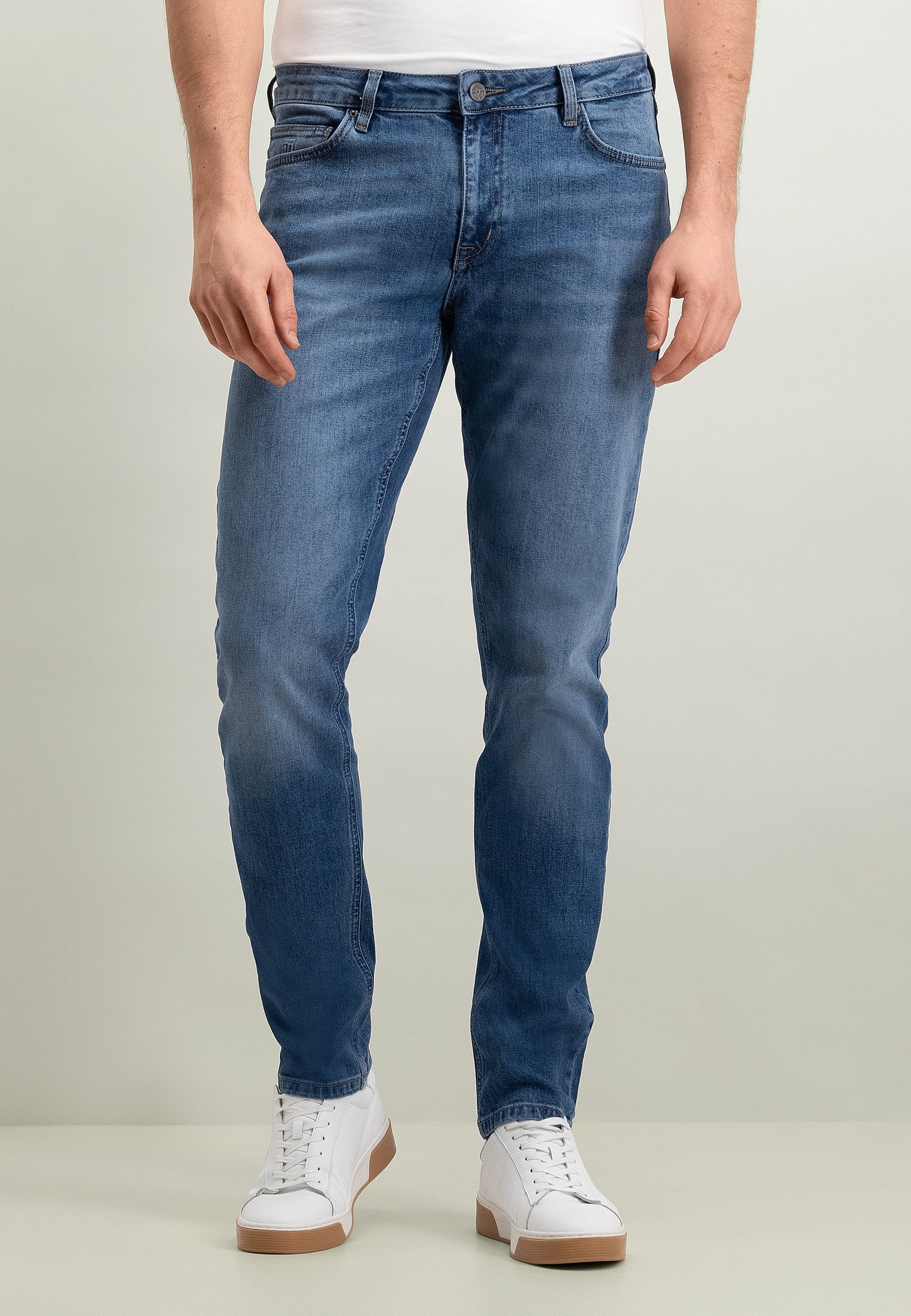 Jean 5 poches DRIVER coupe fuselée en denim stretch