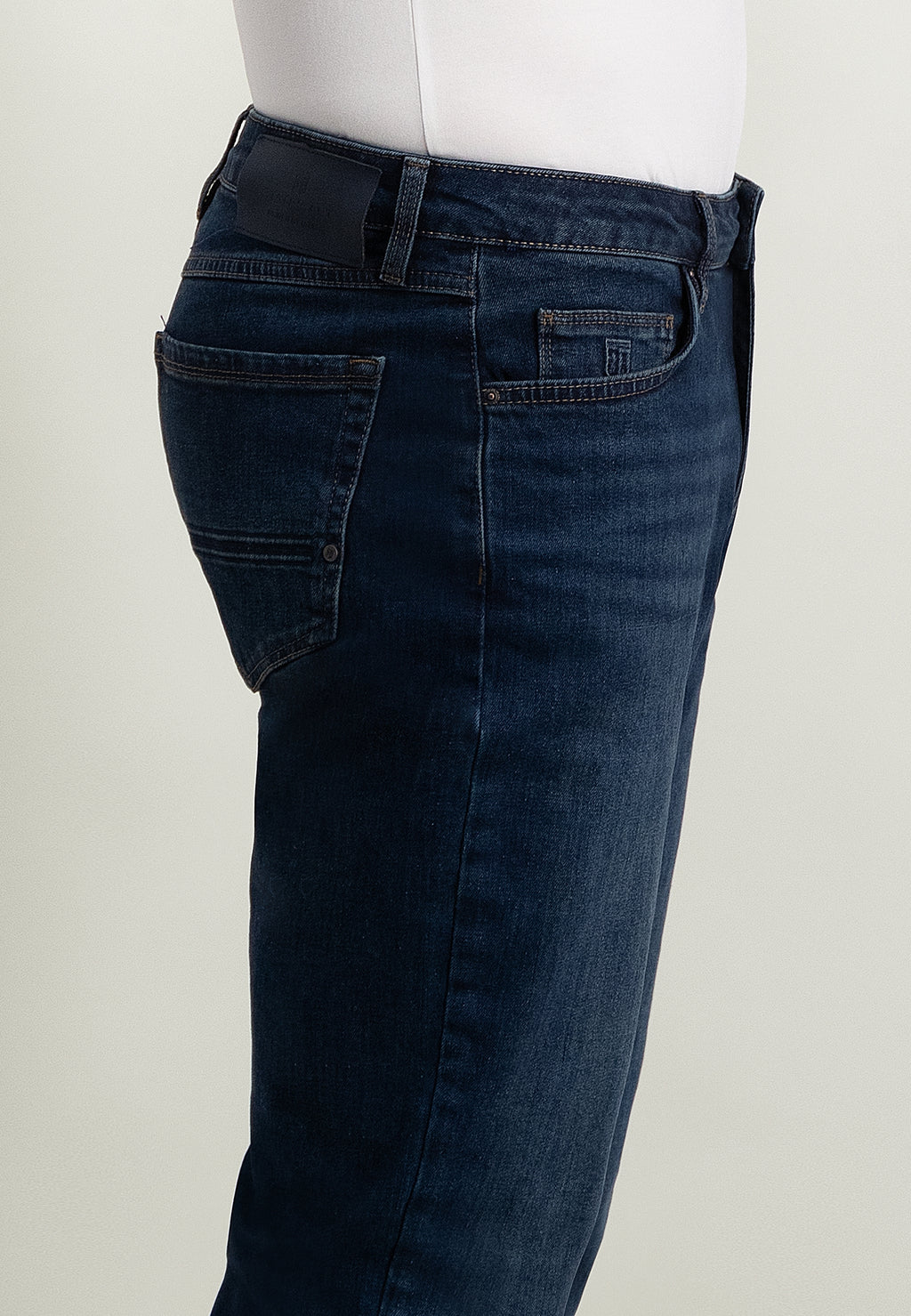 Jean 5 poches DRIVER coupe fuselée en denim stretch