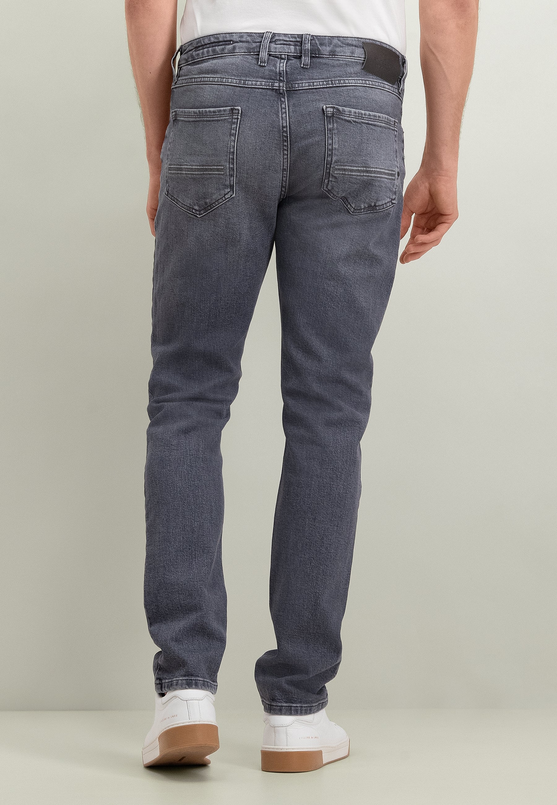 Jean 5 poches DRIVER coupe fuselée en denim stretch
