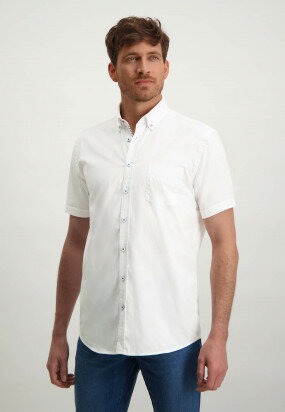 Chemise-à-col-boutonné-en-coton-stretch---blanc-uni