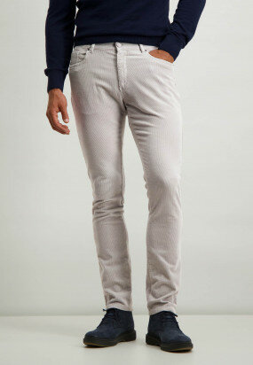 Pantalon-stretch-en-velours-côtelé-en-coton---gris-argenté-monochrome