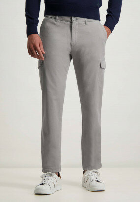 Pantalon-cargo-avec-poches-à-rabat---gris-argenté-monochrome